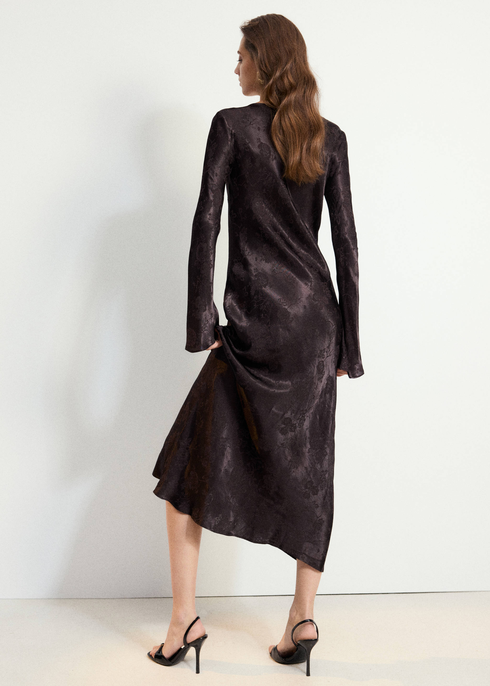 Jacquard dress with flared sleeves - Reverse of the article