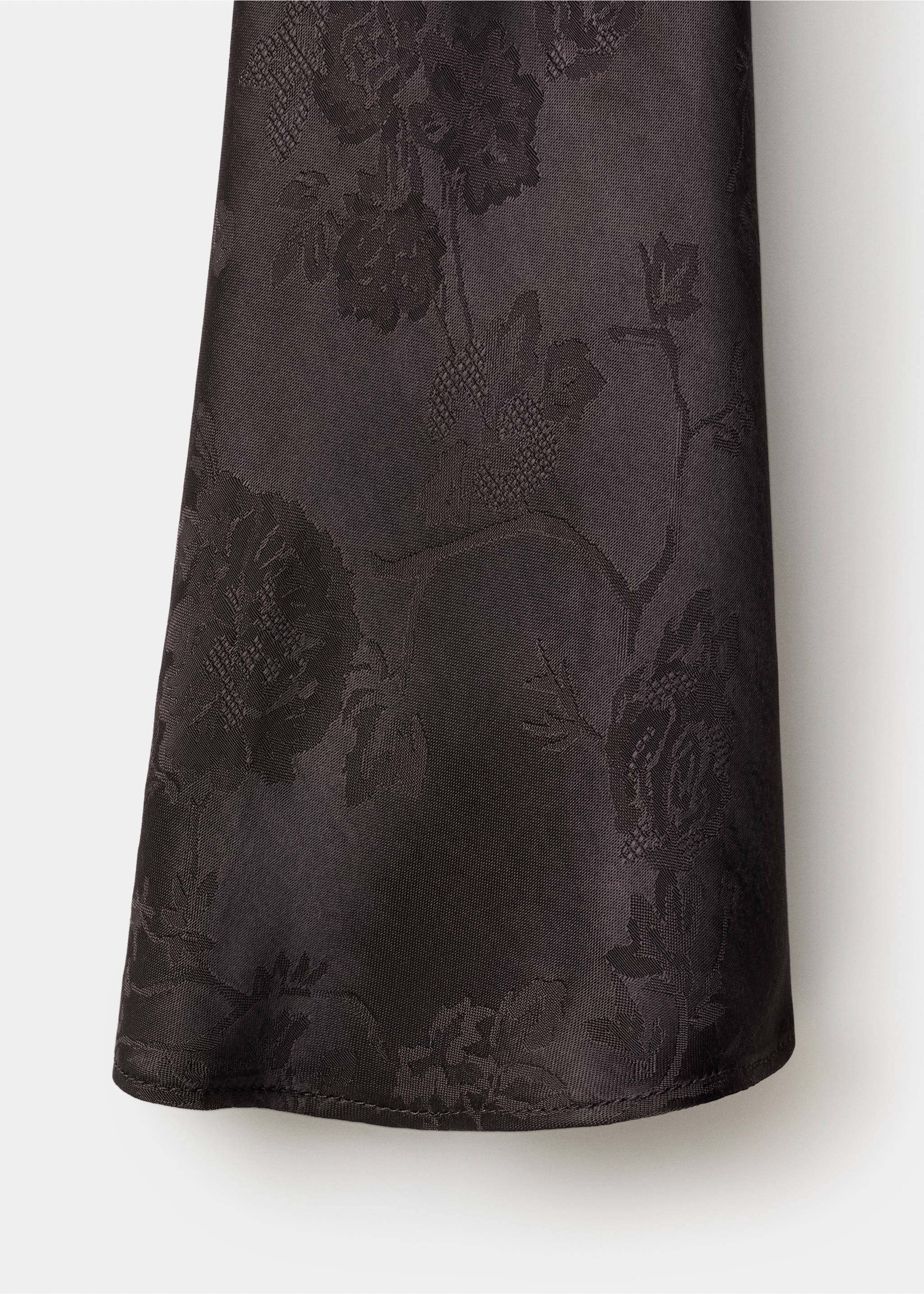 Jacquard dress with flared sleeves - Details of the article 8, Brown. Ref: 37067783-00.