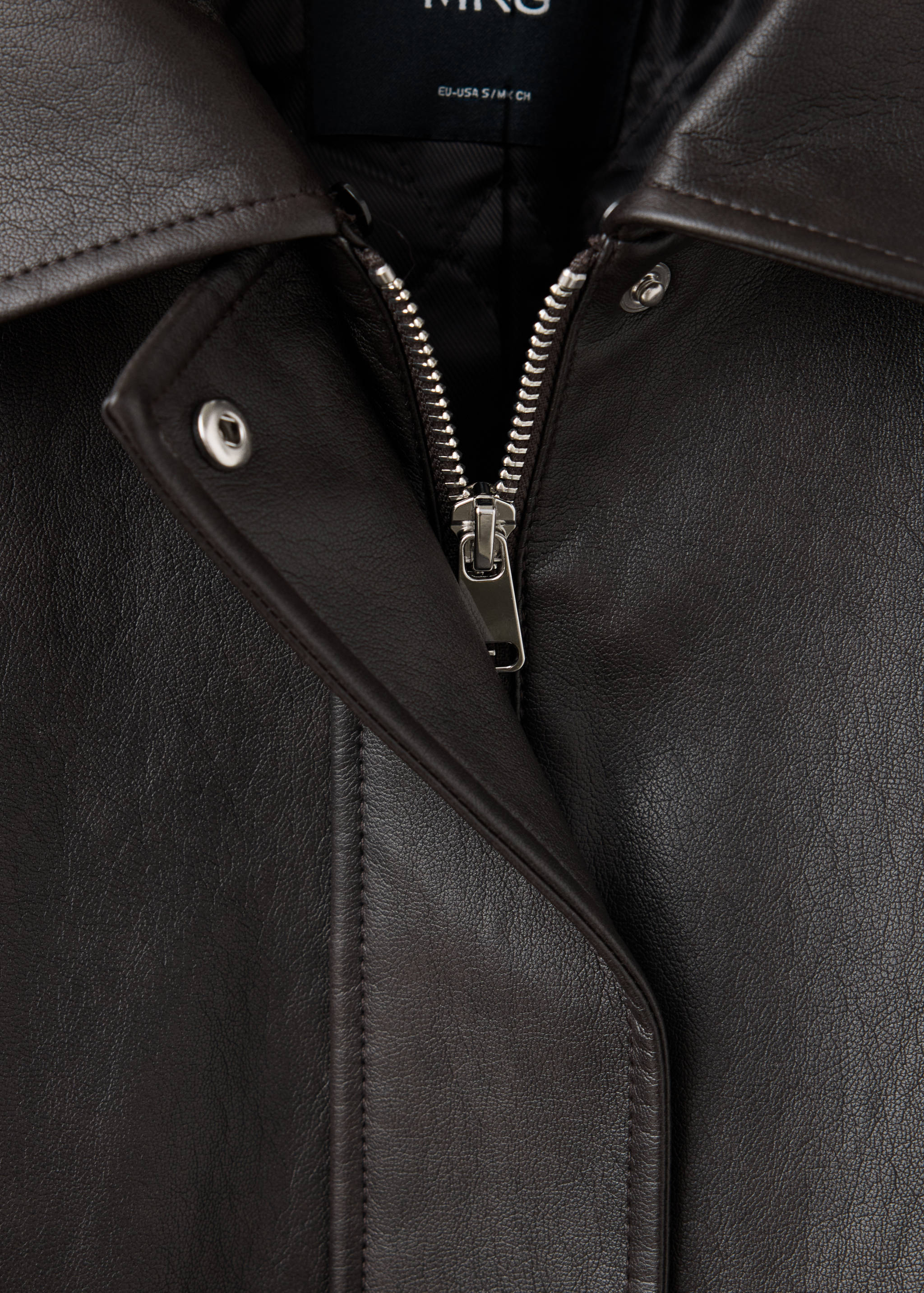 CHAQUETA LION - Detalle del artículo 8
