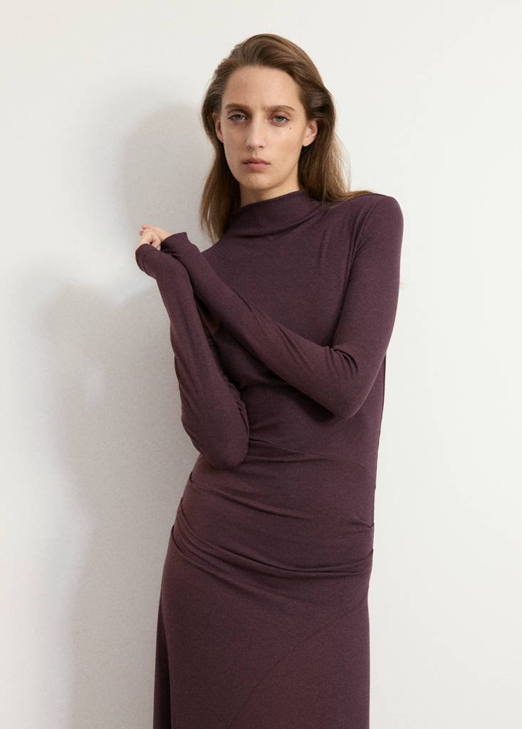 Ruched side knitted dress - angle 1
