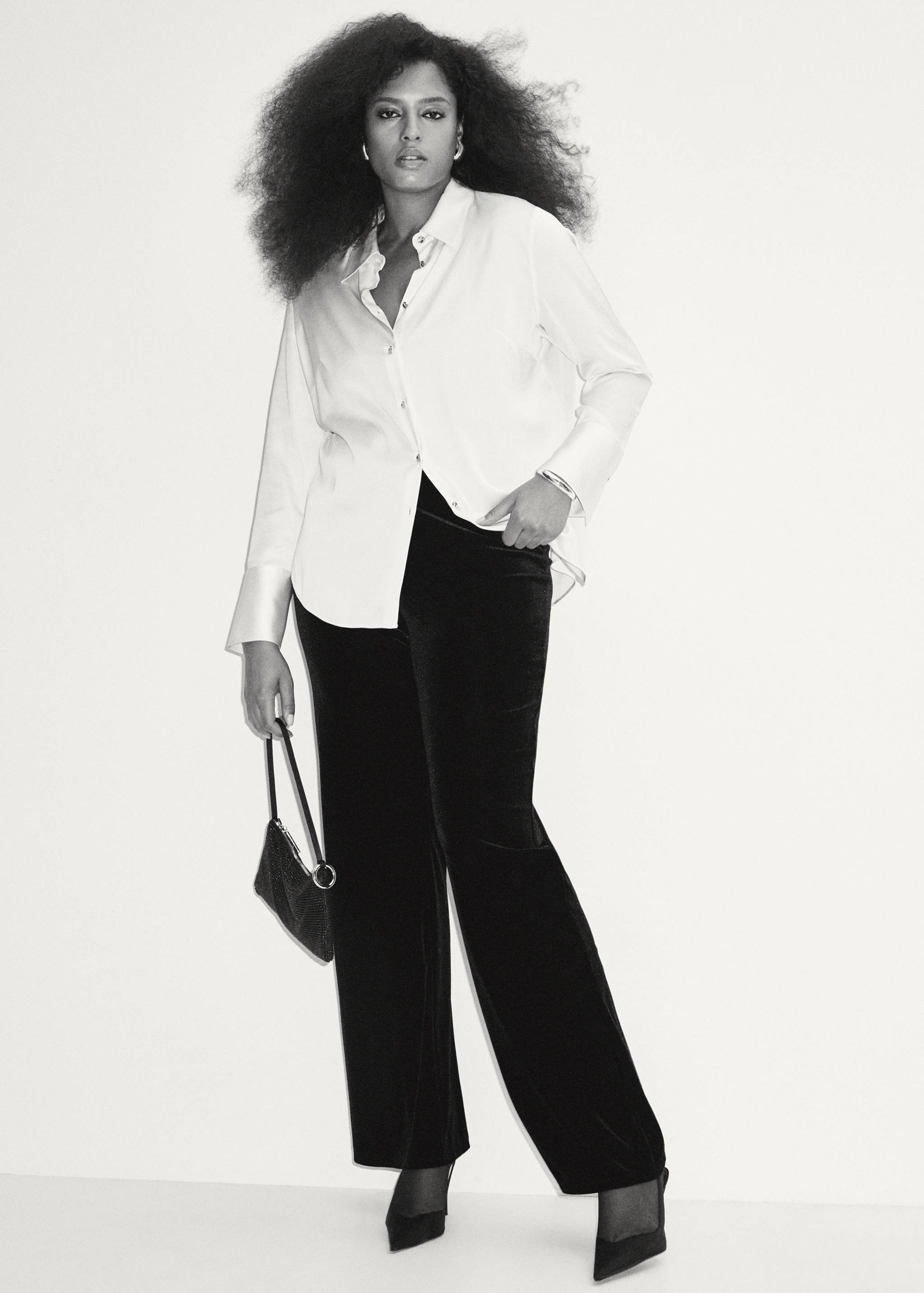 Flared velvet trousers - Details of the article 5