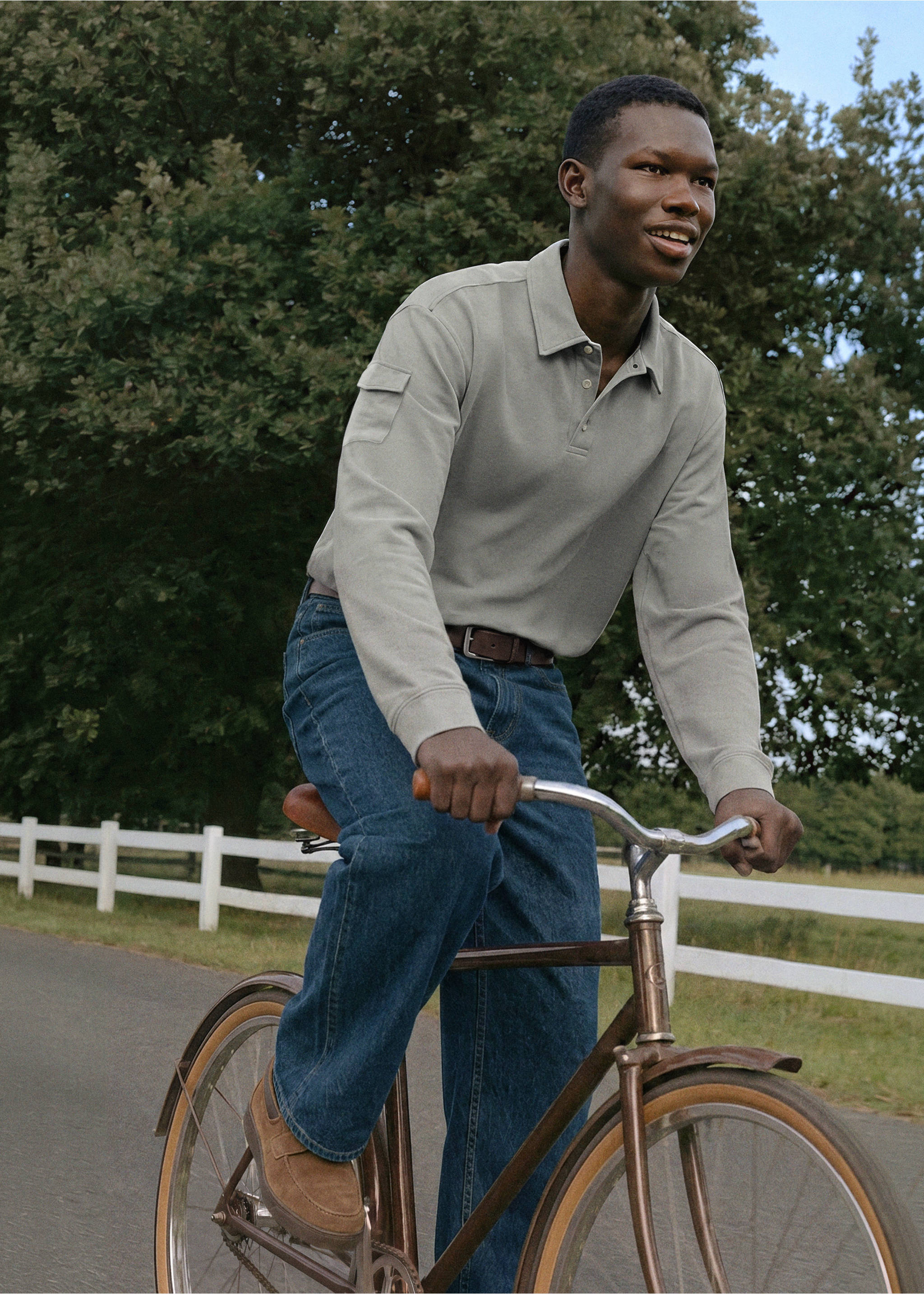 Long-sleeved cotton polo shirt with pocket - General plane, Khaki. Ref: 37067798-00.