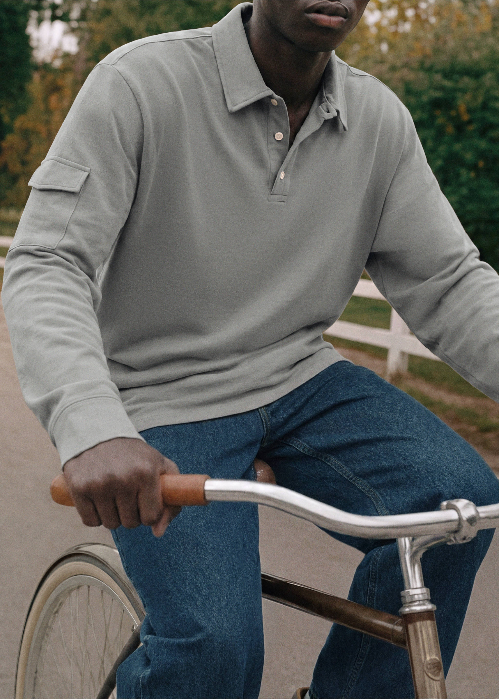 Long-sleeved cotton polo shirt with pocket - Medium plane, Khaki. Ref: 37067798-00.