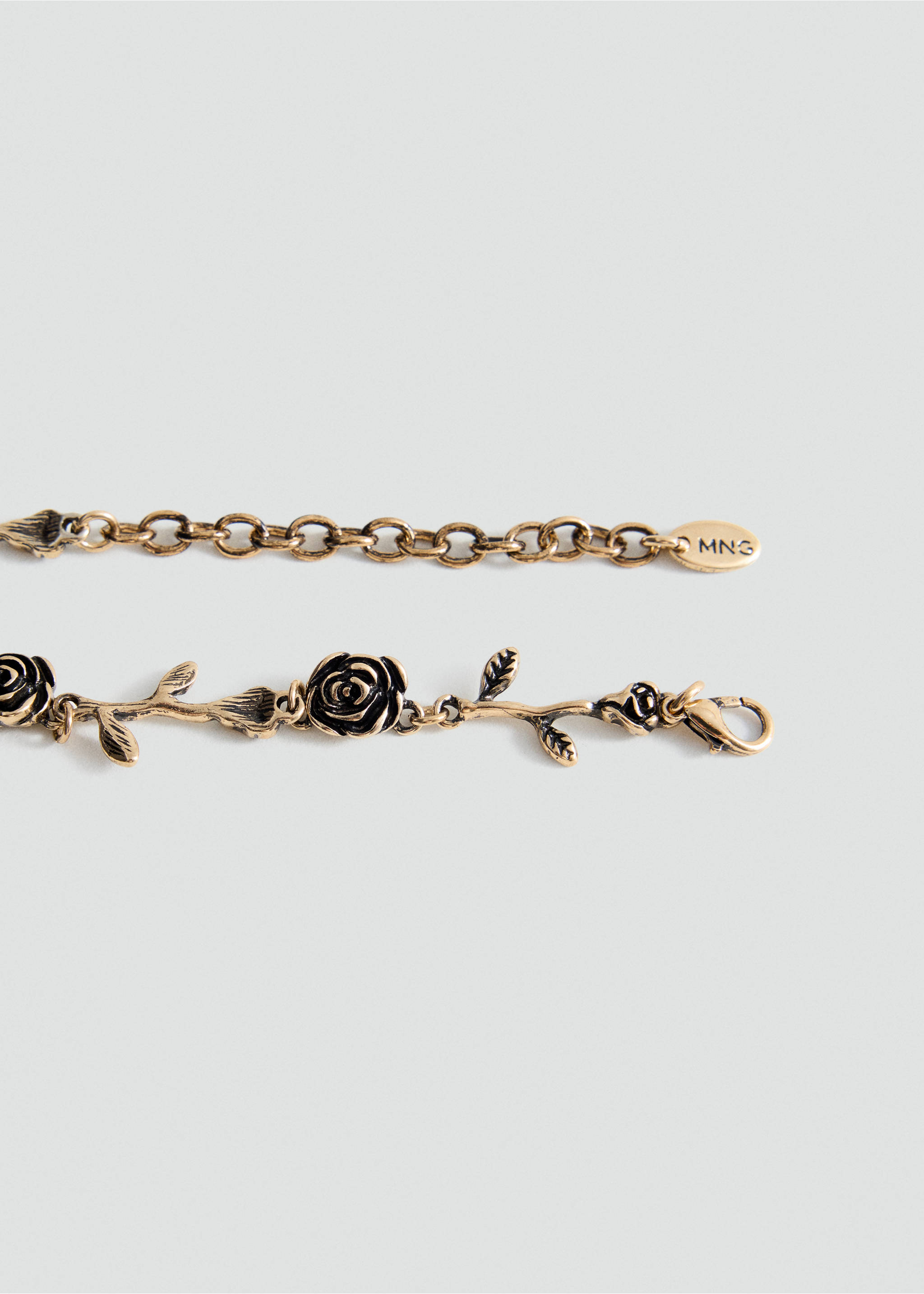 Metal pendant necklace - Details of the article 1, Gold. Ref: 37067803-00.