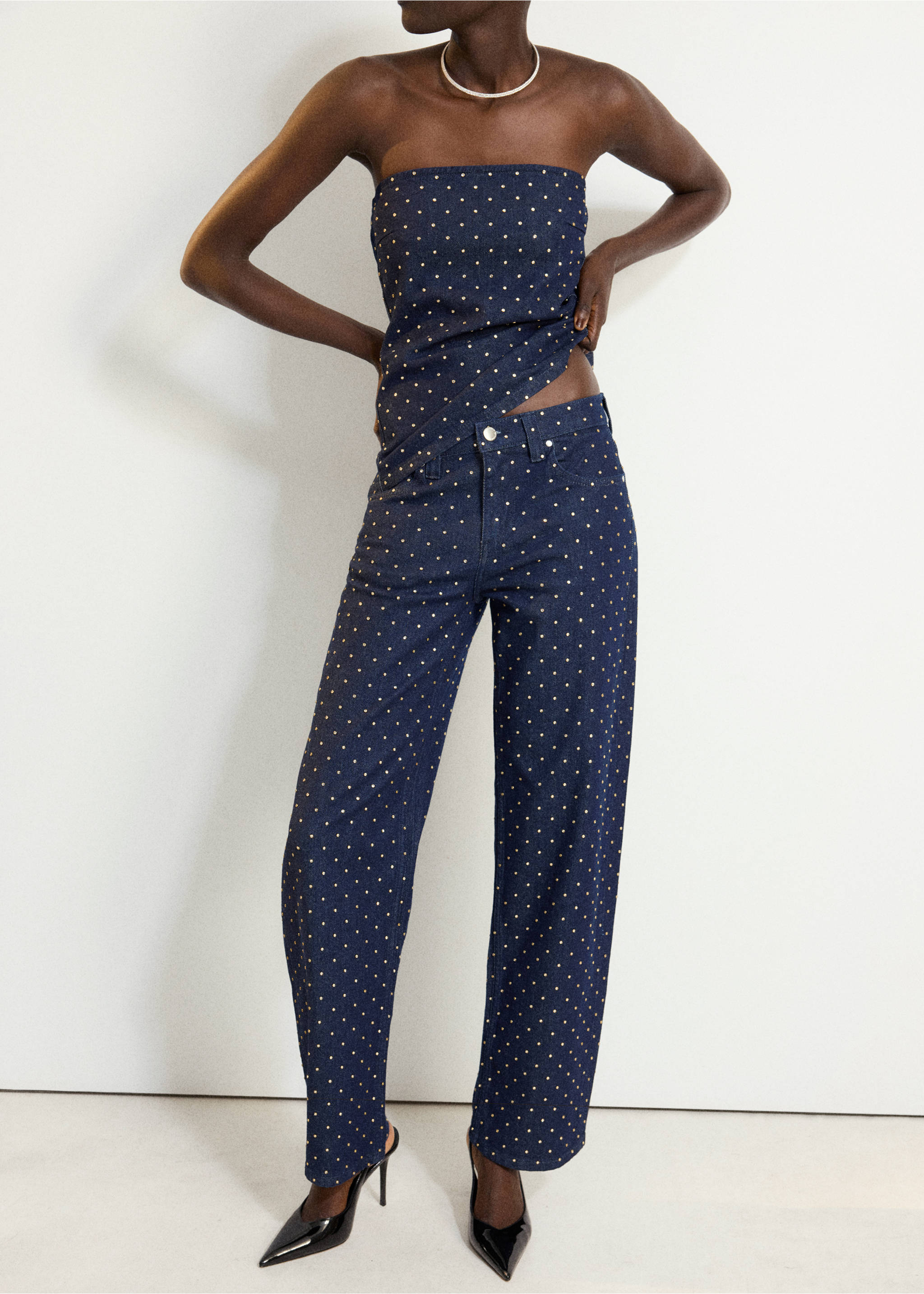 Dark blue denim trousers with a gold polka dot pattern and straight-leg fit., Open Blue. Ref: 37067808-00.