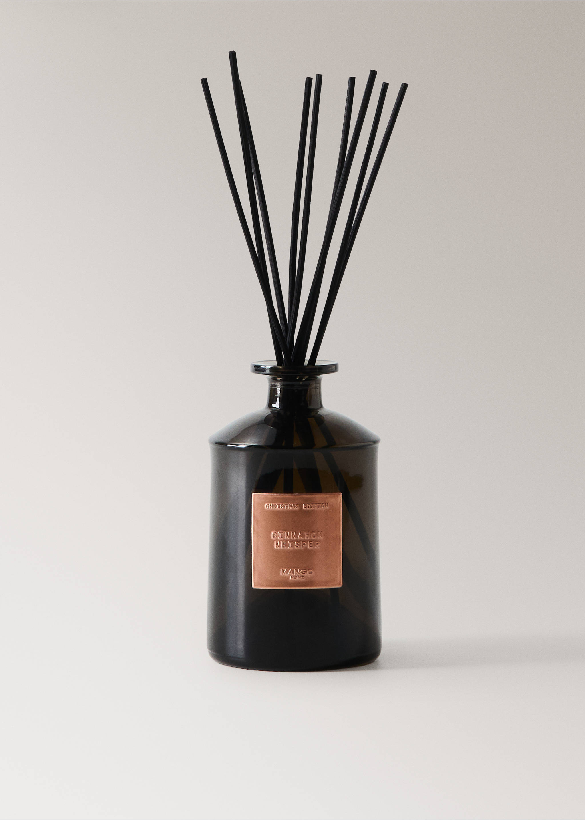 REED DIFFUSER CINNAMON - Détail de l'article 2, Cuivre. Ref: 37067813-00.