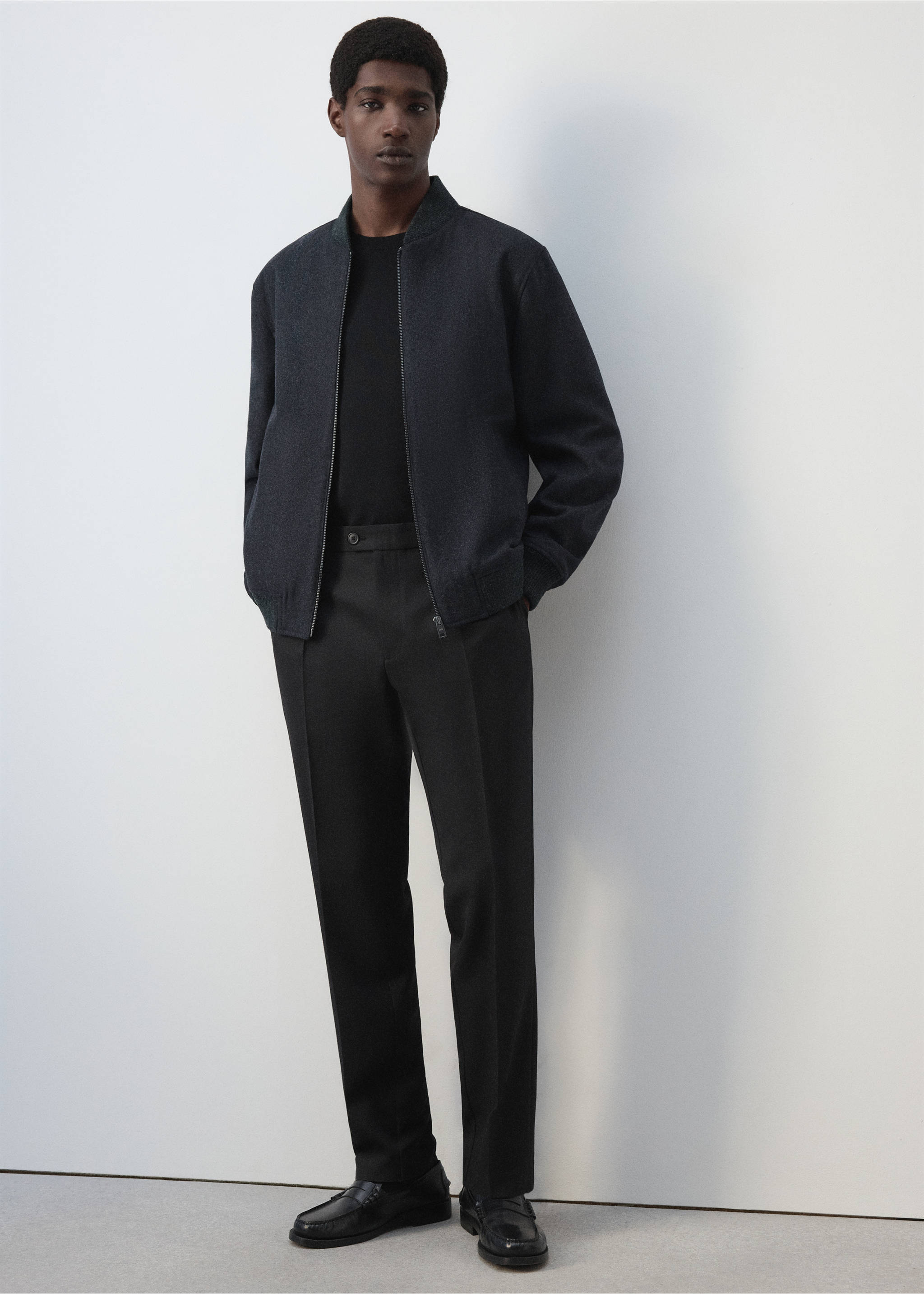 Jacket corcega - Details of the article 4, Charcoal. Ref: 37067883-00.