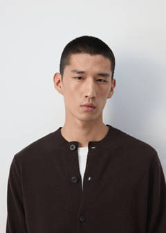 100% wool fine-knit cardigan — Chocolate 4