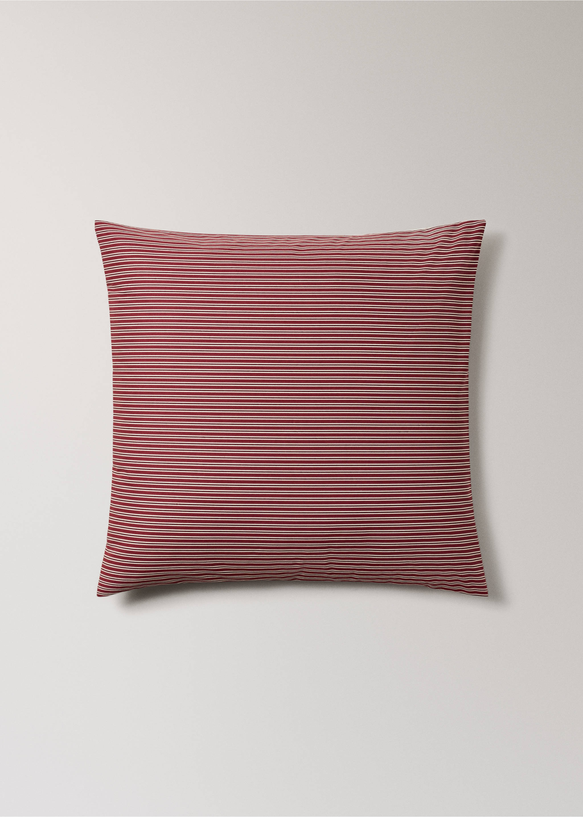 Red and white striped pillowcase, Red. Ref: 37067889-00.