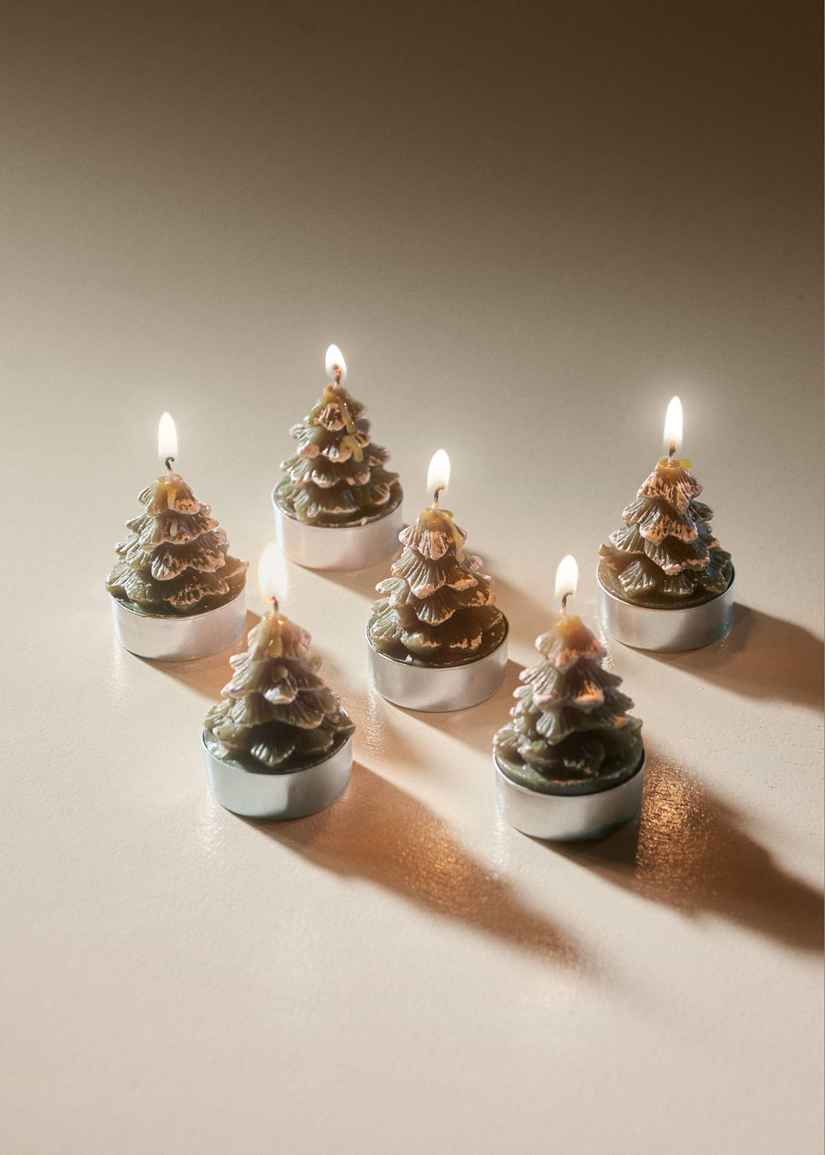 Pack of 6 tree detail candles — Green