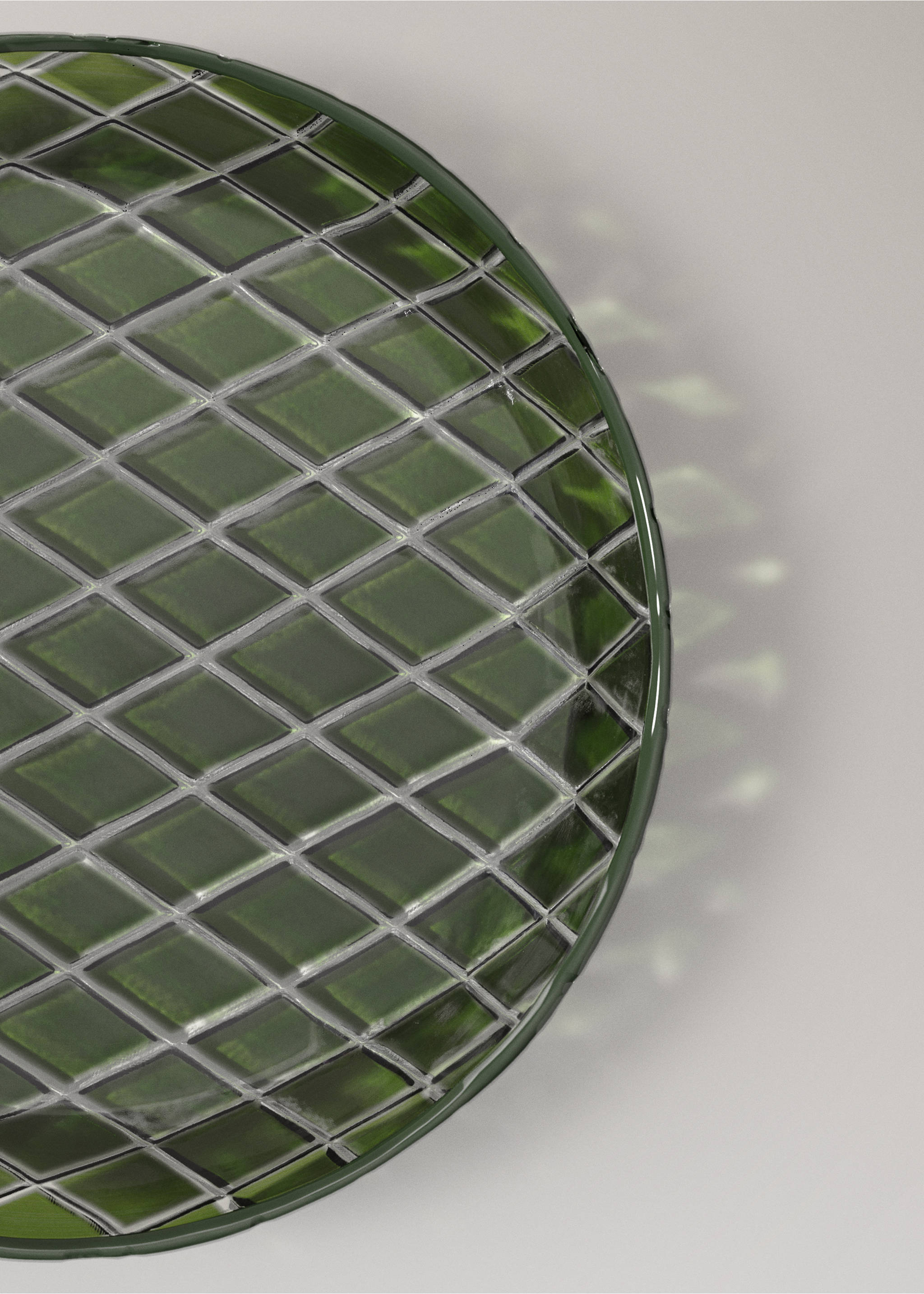 Green glass plate with a faceted diamond pattern detail., Green. Ref: 37067901-00.
