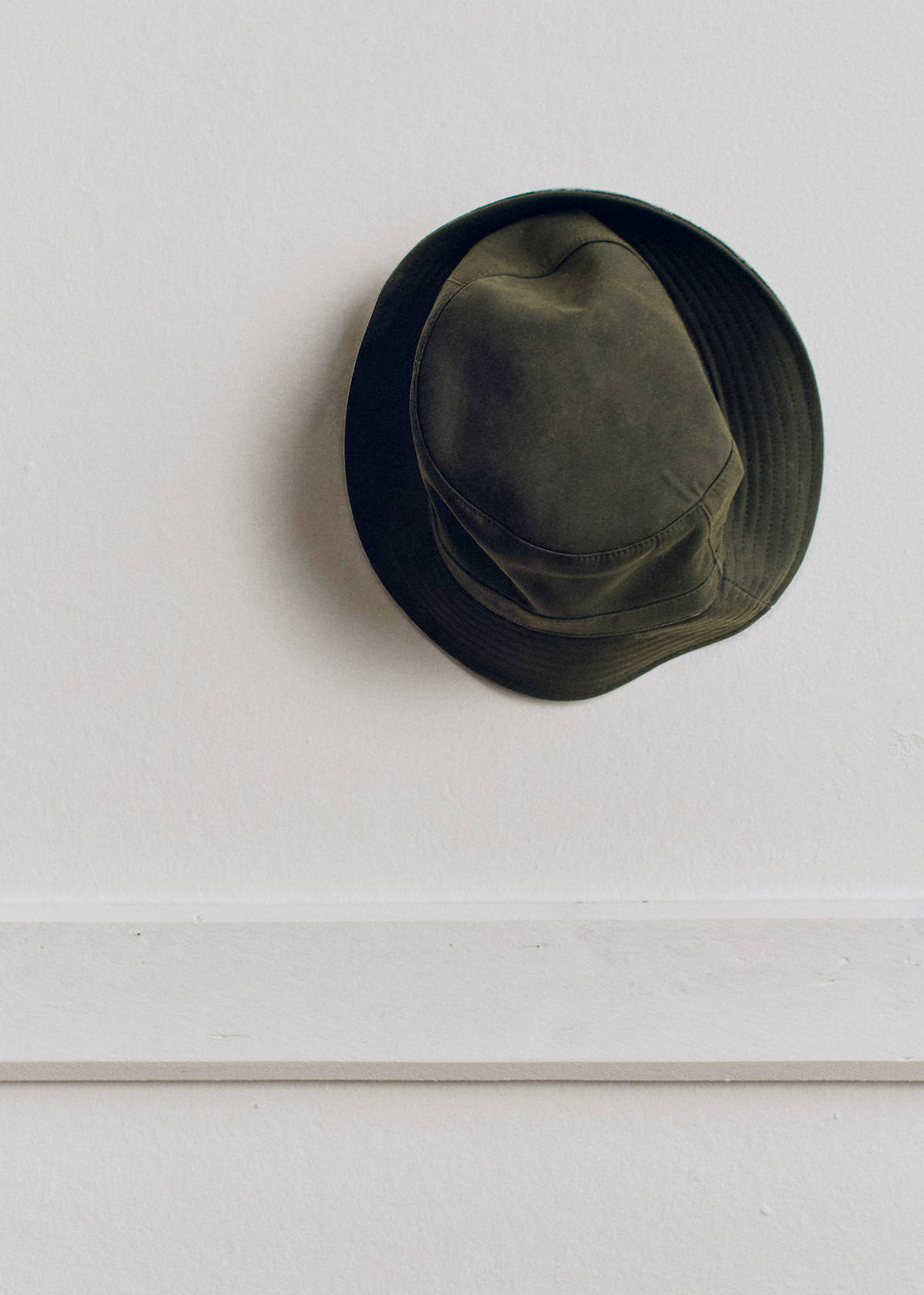 Waxed cotton hat — Khaki