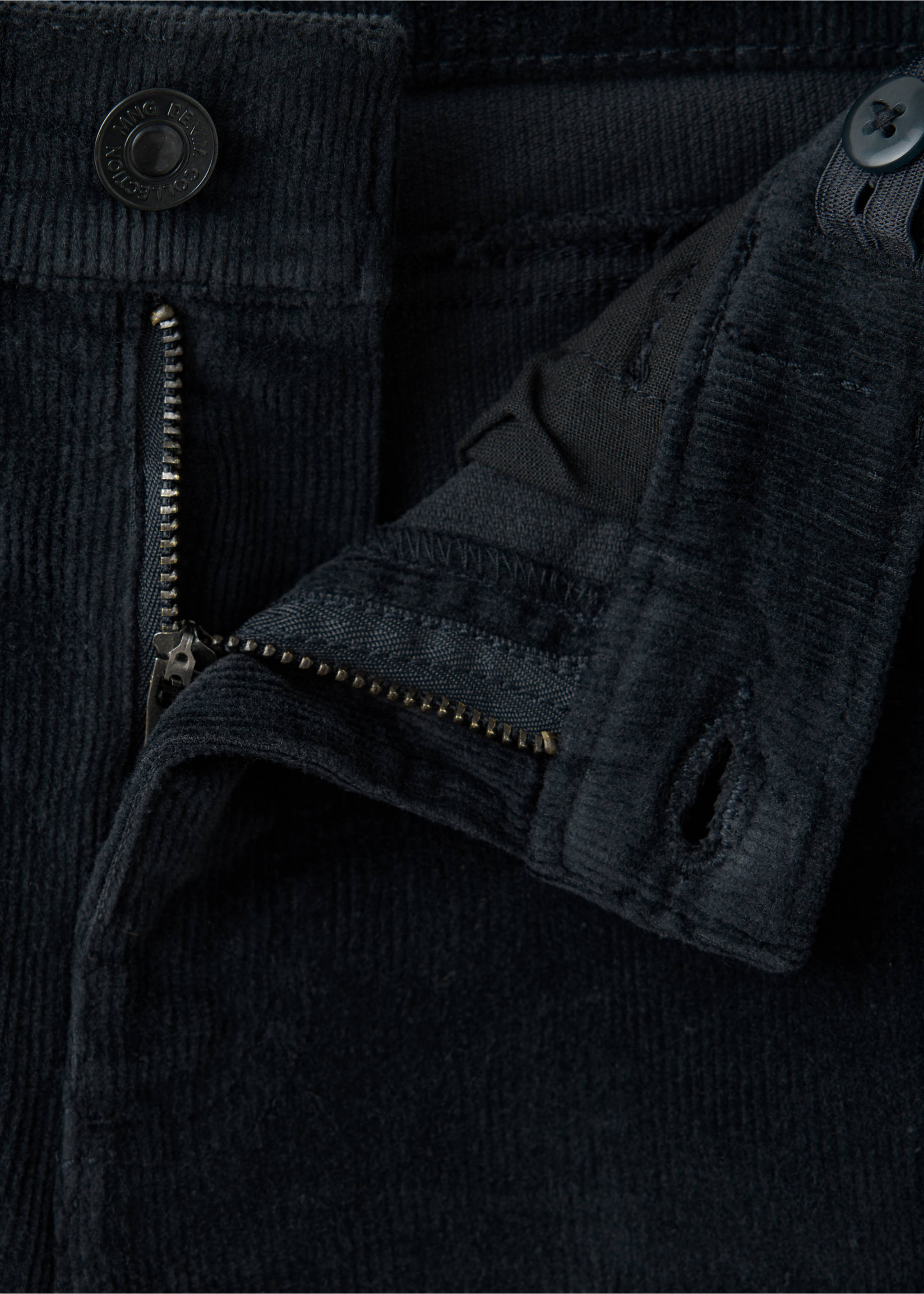 Corduroy straight trousers - Details of the article 8, Charcoal. Ref: 37067908-00.