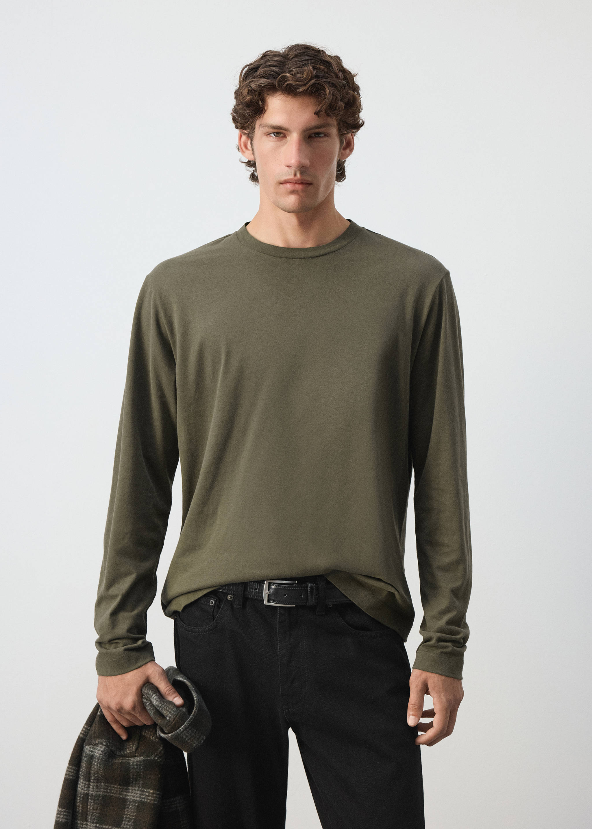 Plain 100% cotton T-shirt - Medium plane