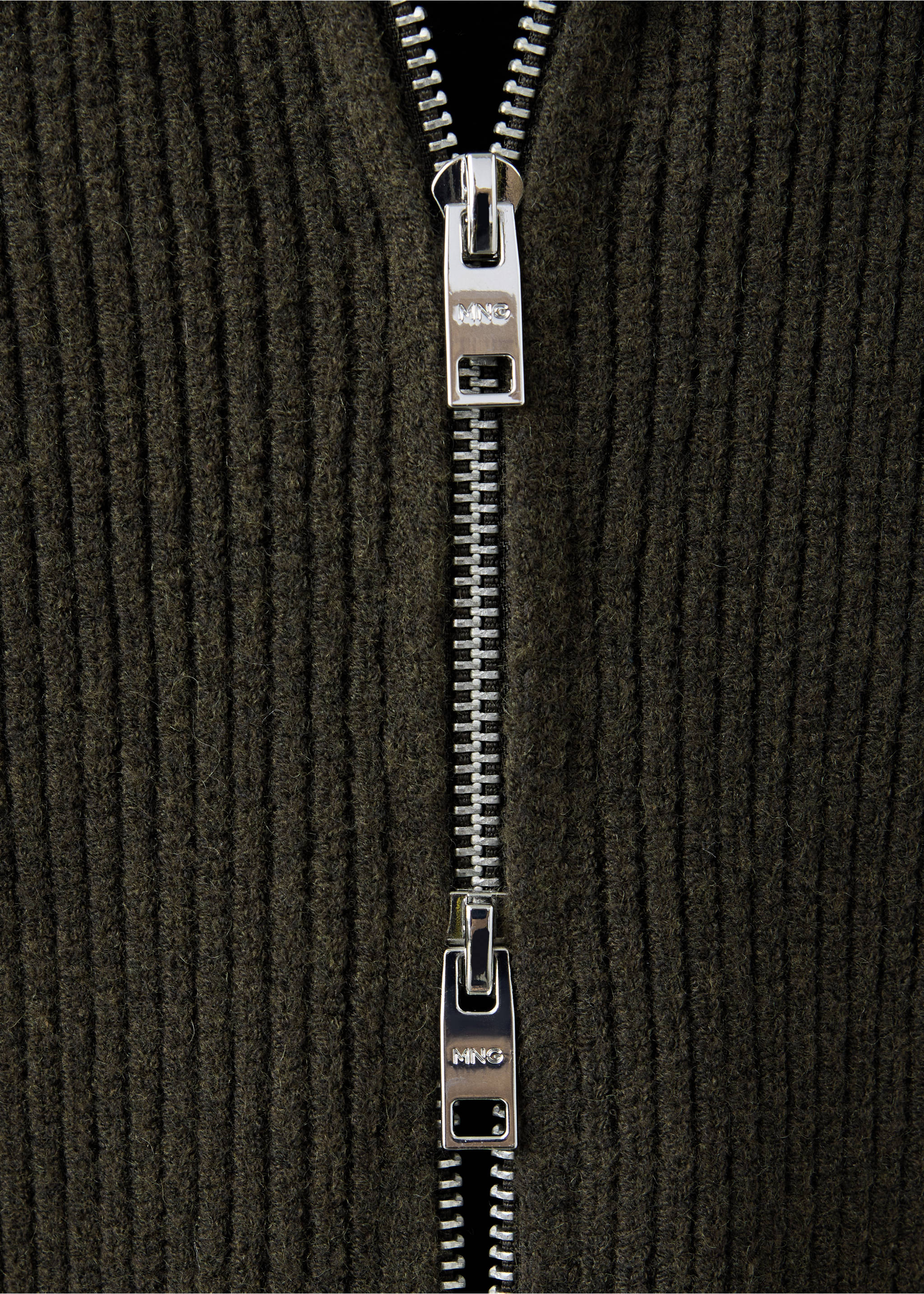 Close-up of a dark khaki green ribbed cardigan with a silver metal two-way zipper., Khaki. Ref: 37067916-00.
