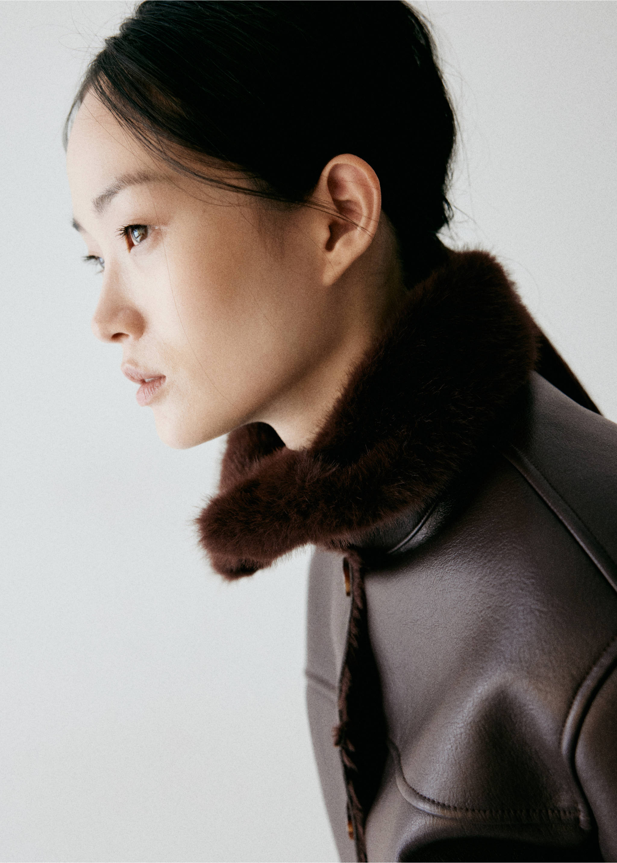Faux leather jacket with fur trim - Details of the article 3, Chocolate. Ref: 37067920-00.