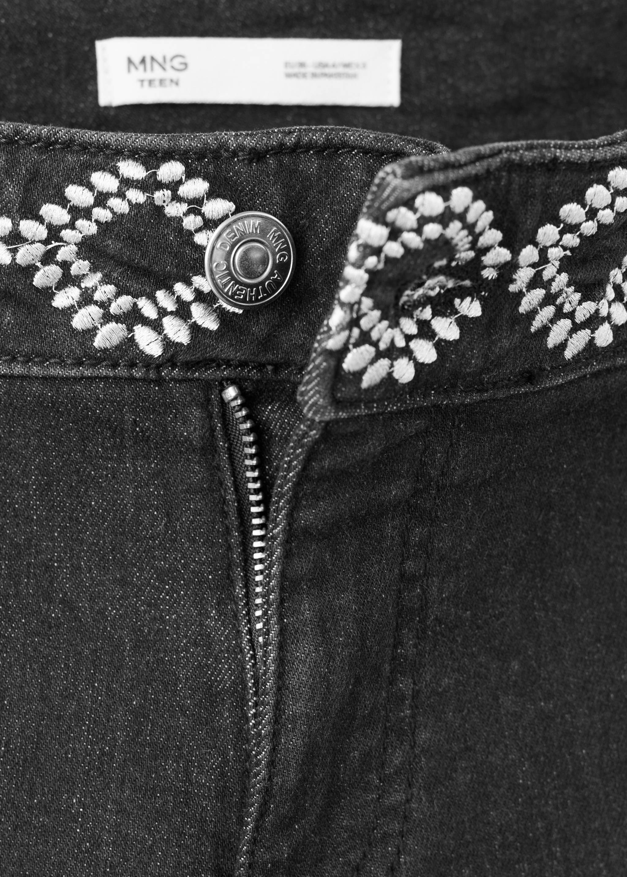 Jeans diamond - Details of the article 0
