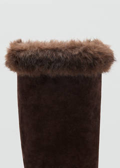Suede boot with fur trim — Chocolate 5
