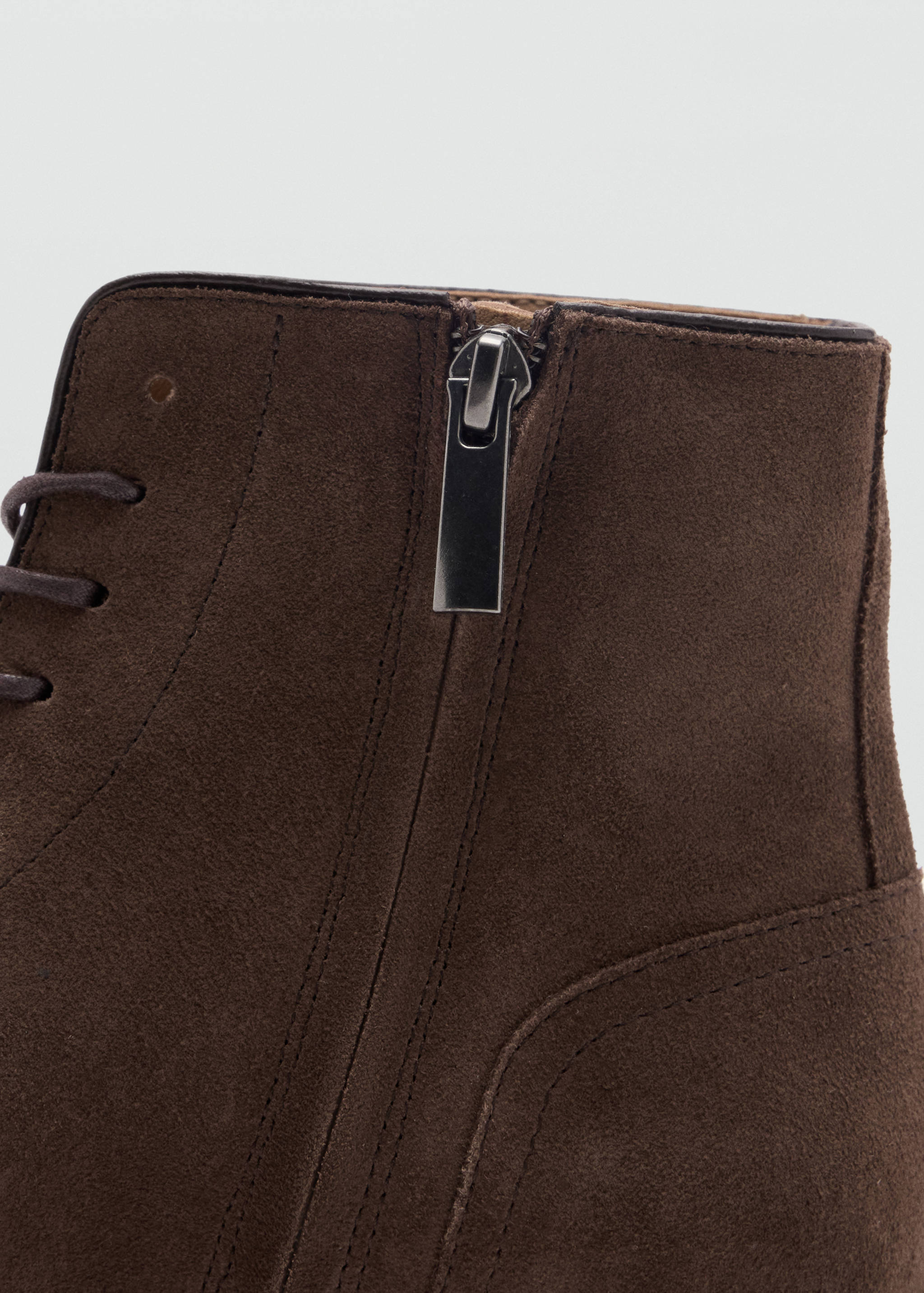 100% suede leather boots - Details of the article 3