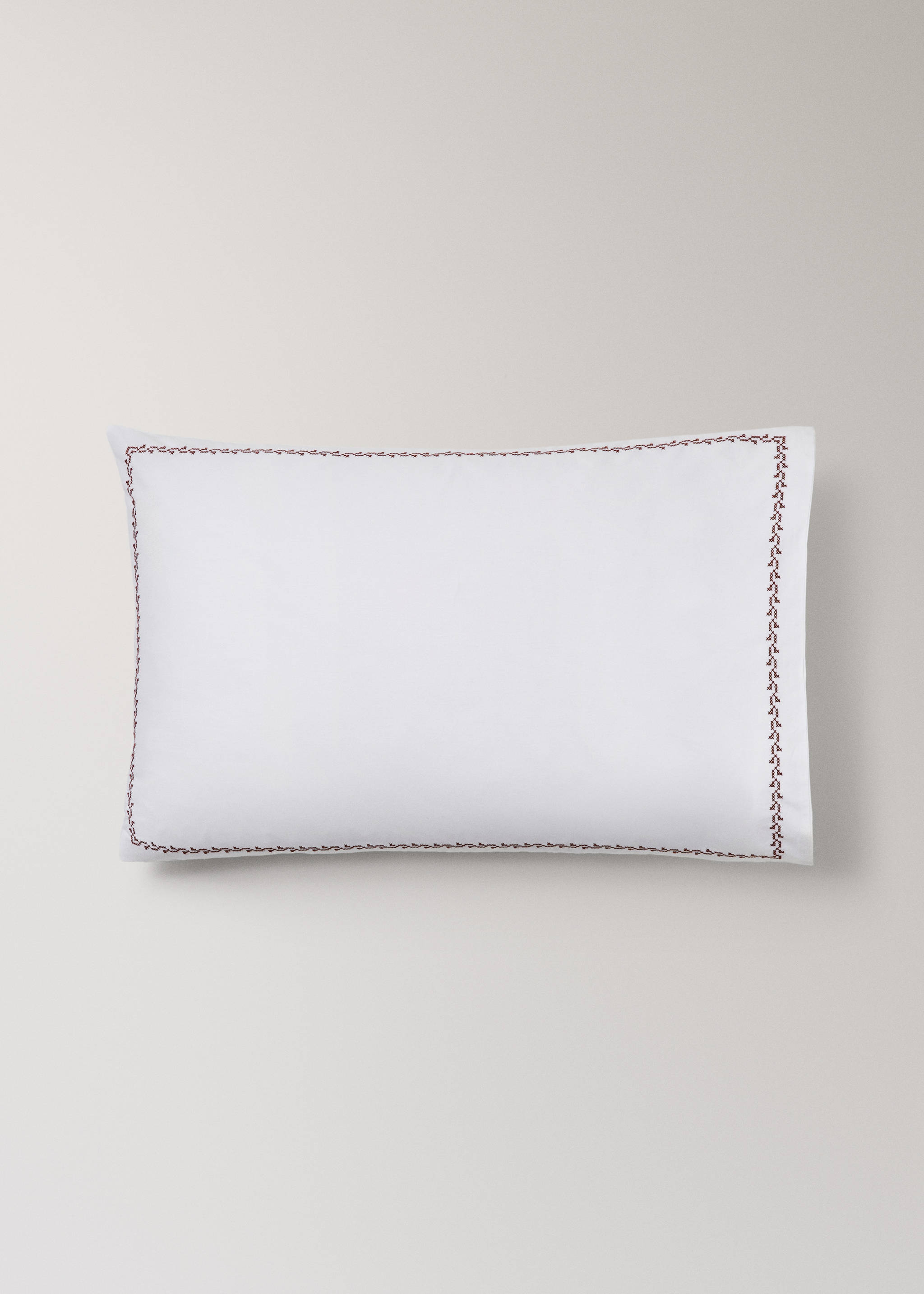 Taie d’oreiller en coton détail brodé 50 x 75 cm - Article sans modèle