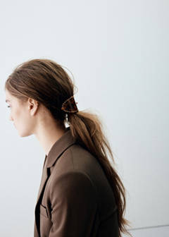 Tortoiseshell hair barrette — Chocolate 1