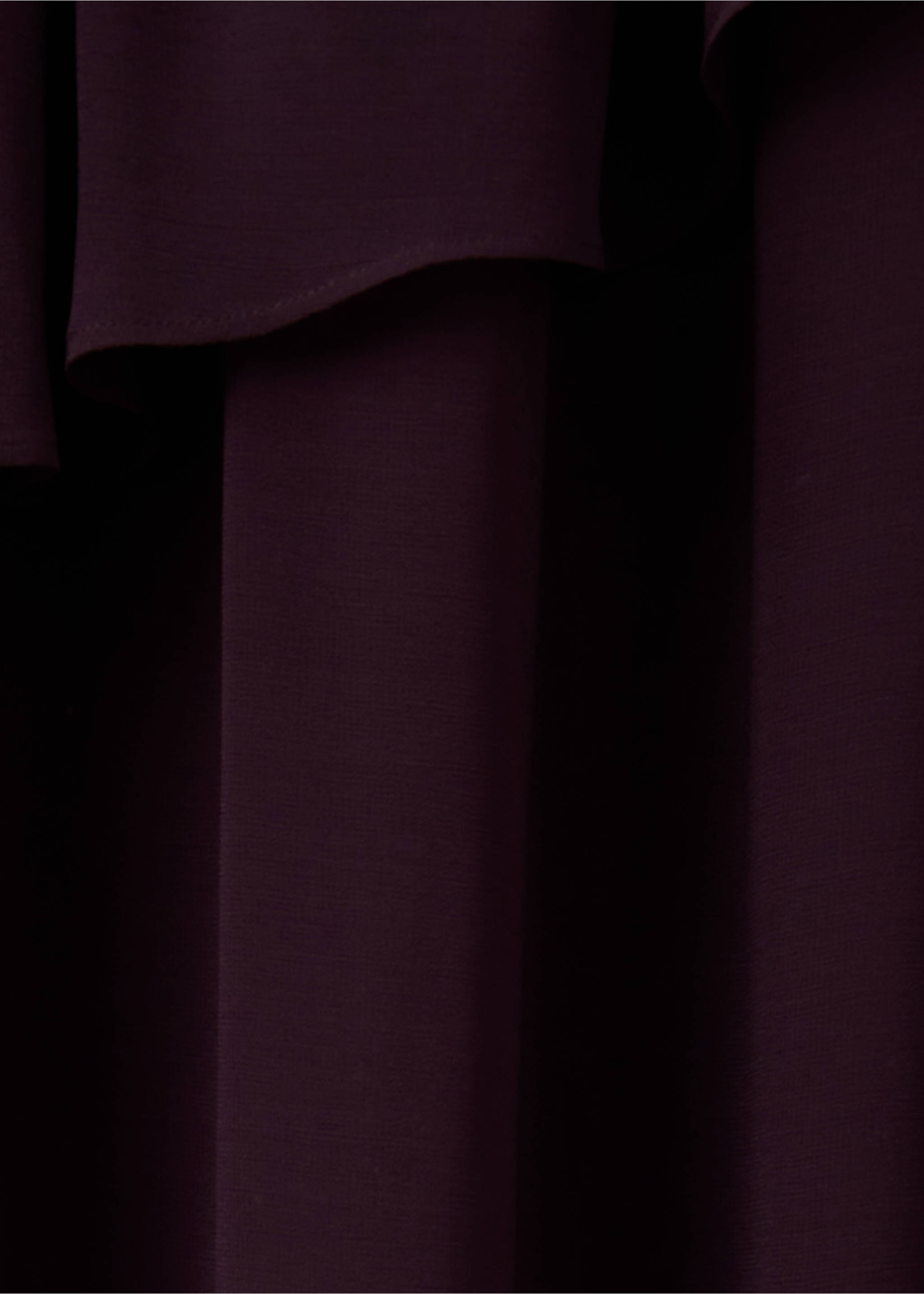 Plum purple skirt fabric detail., Brown. Ref: 37068272-00.