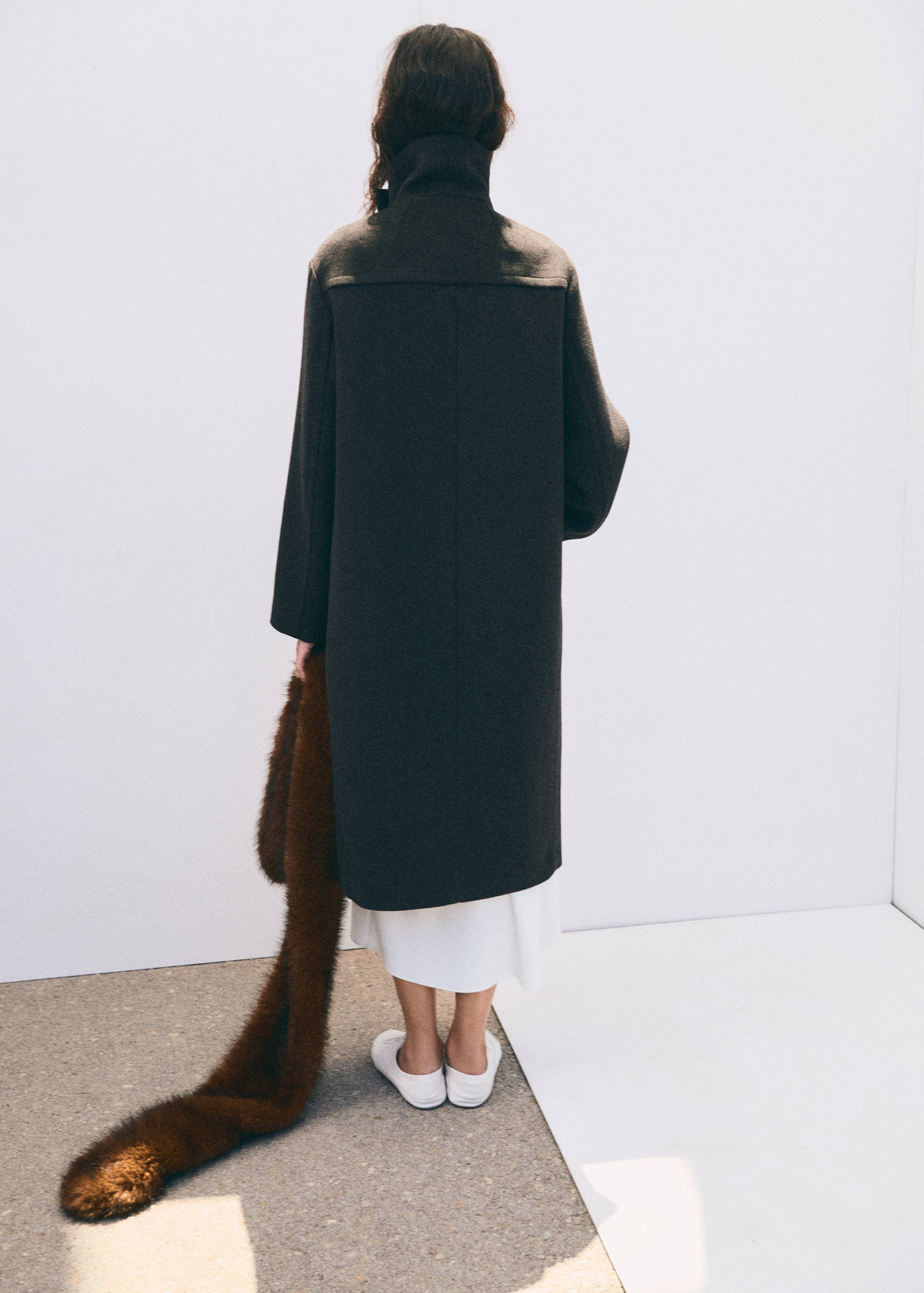 Wool funnel neck coat - Reverse of the article