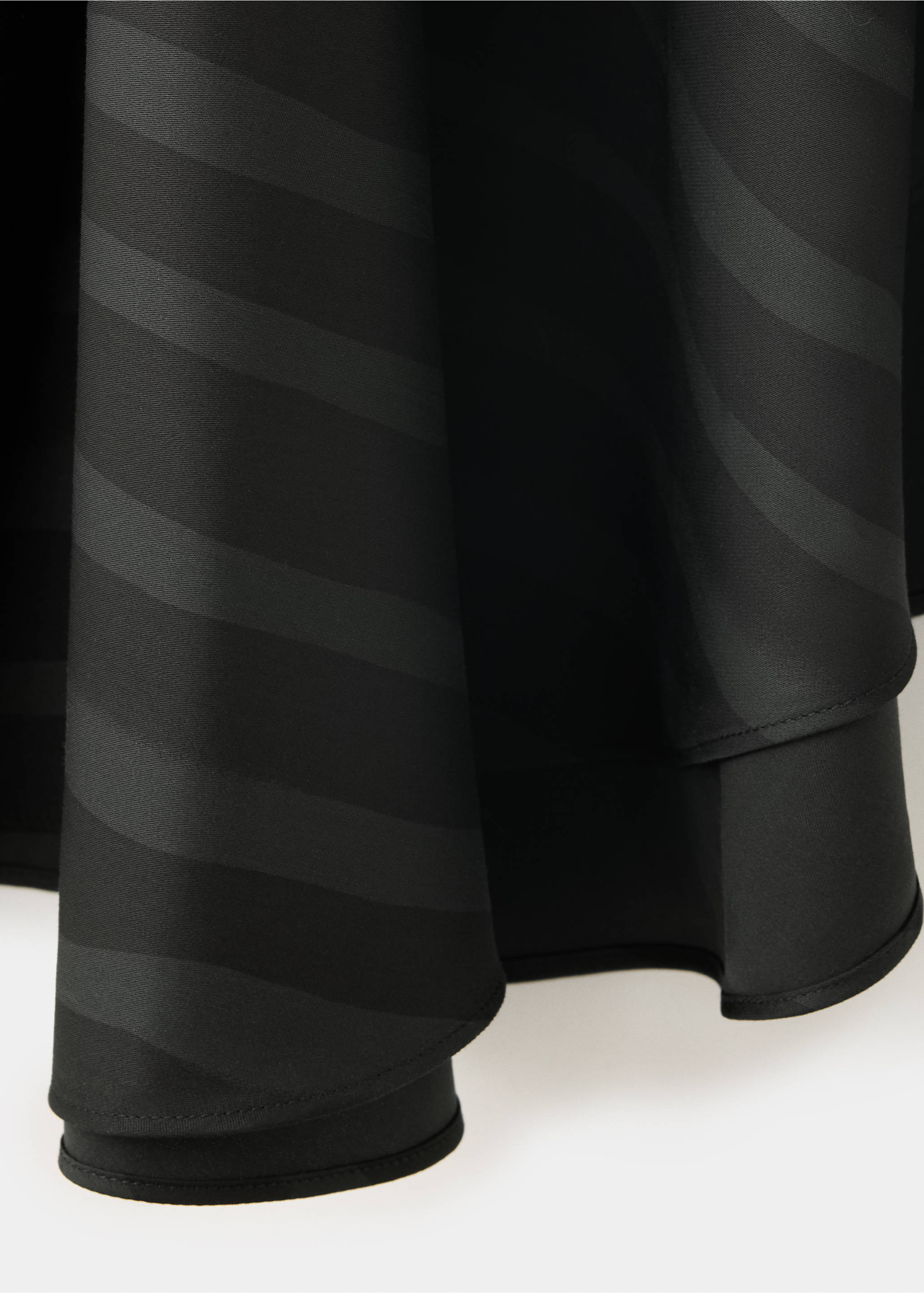 SKIRT TRUFA - Details of the article 0, Grey. Ref: 37068287-00.