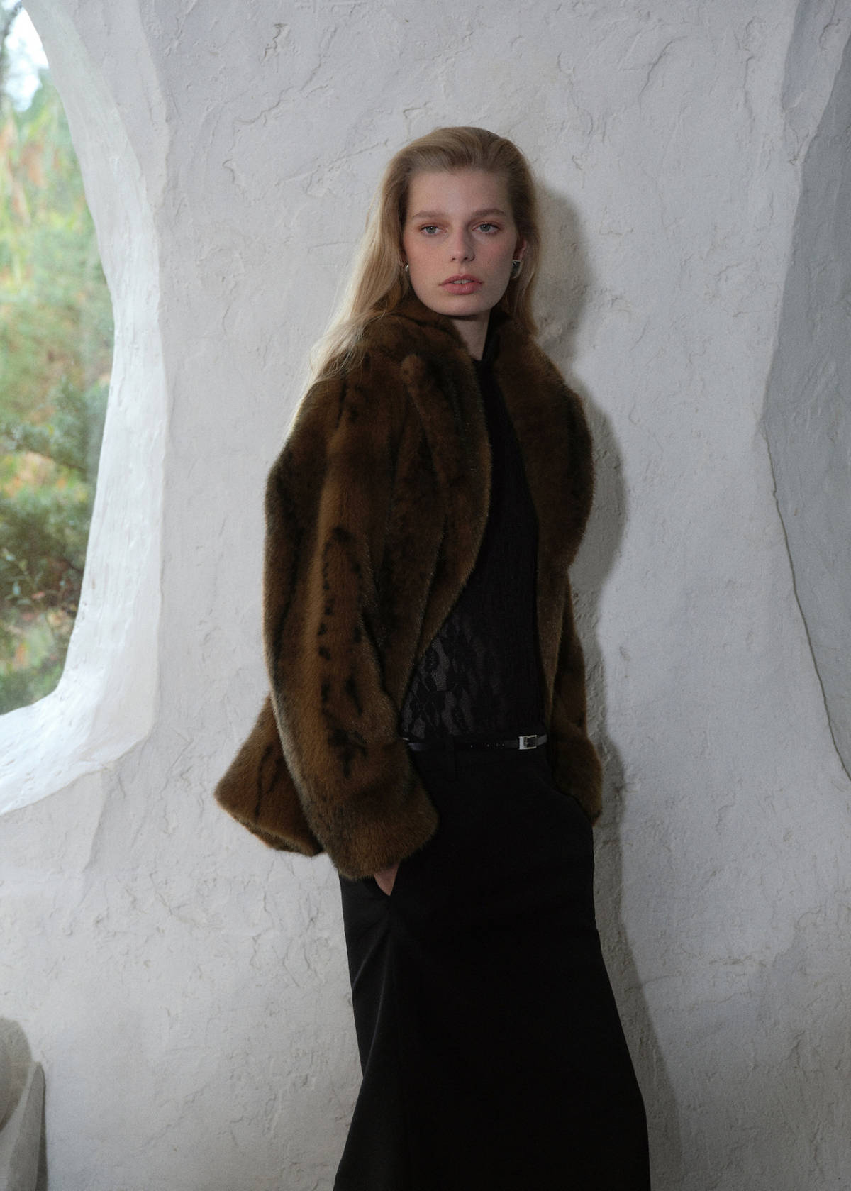 Faux-fur coat with lapels — Brown