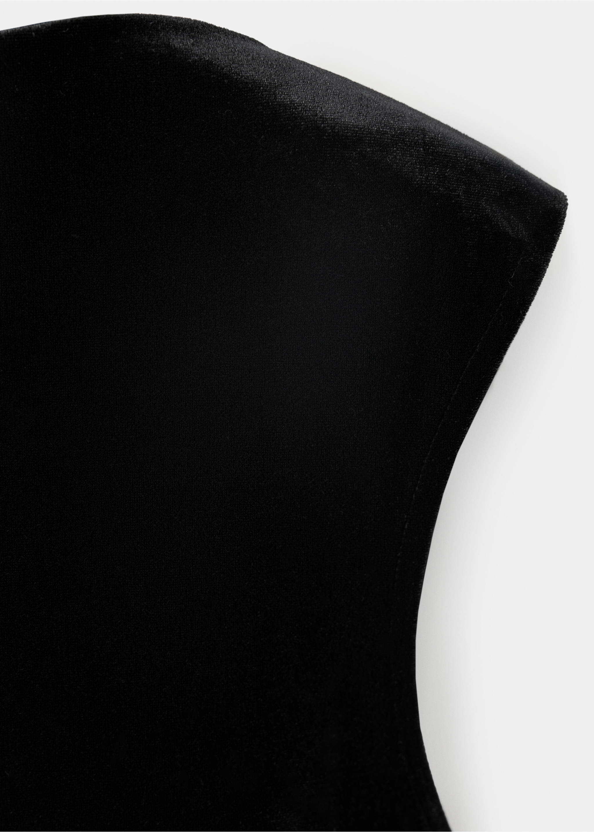 Close-up of the black velvet fabric texture on a dress., Black. Ref: 37069132-00.