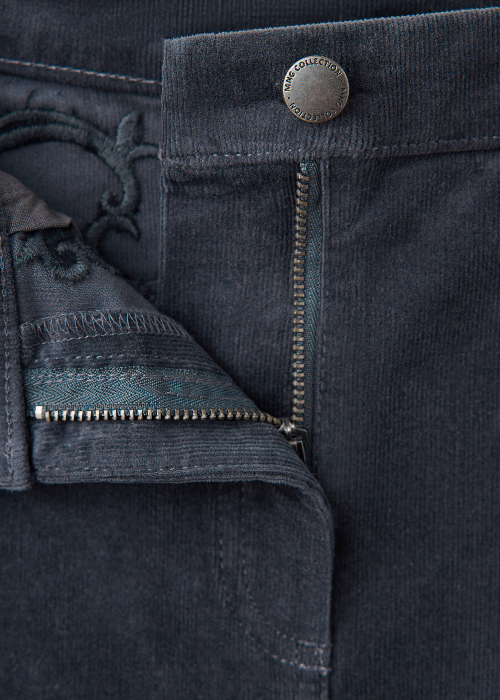 SKIRT GALOPE - Details of the article 0, Grey. Ref: 37069136-00.