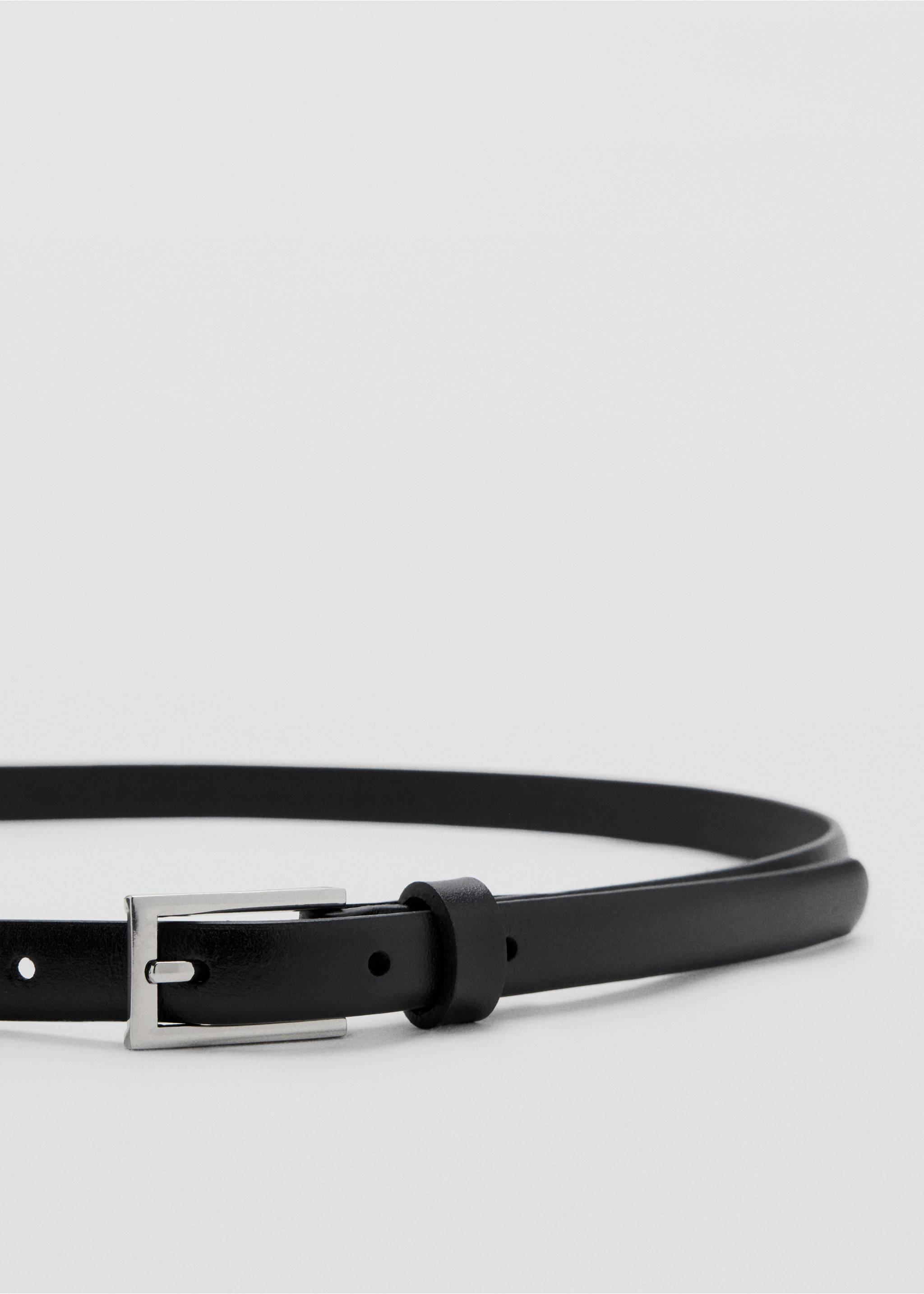 Leather belt with square buckle - Medium plane, Black. Ref: 37069138-00.