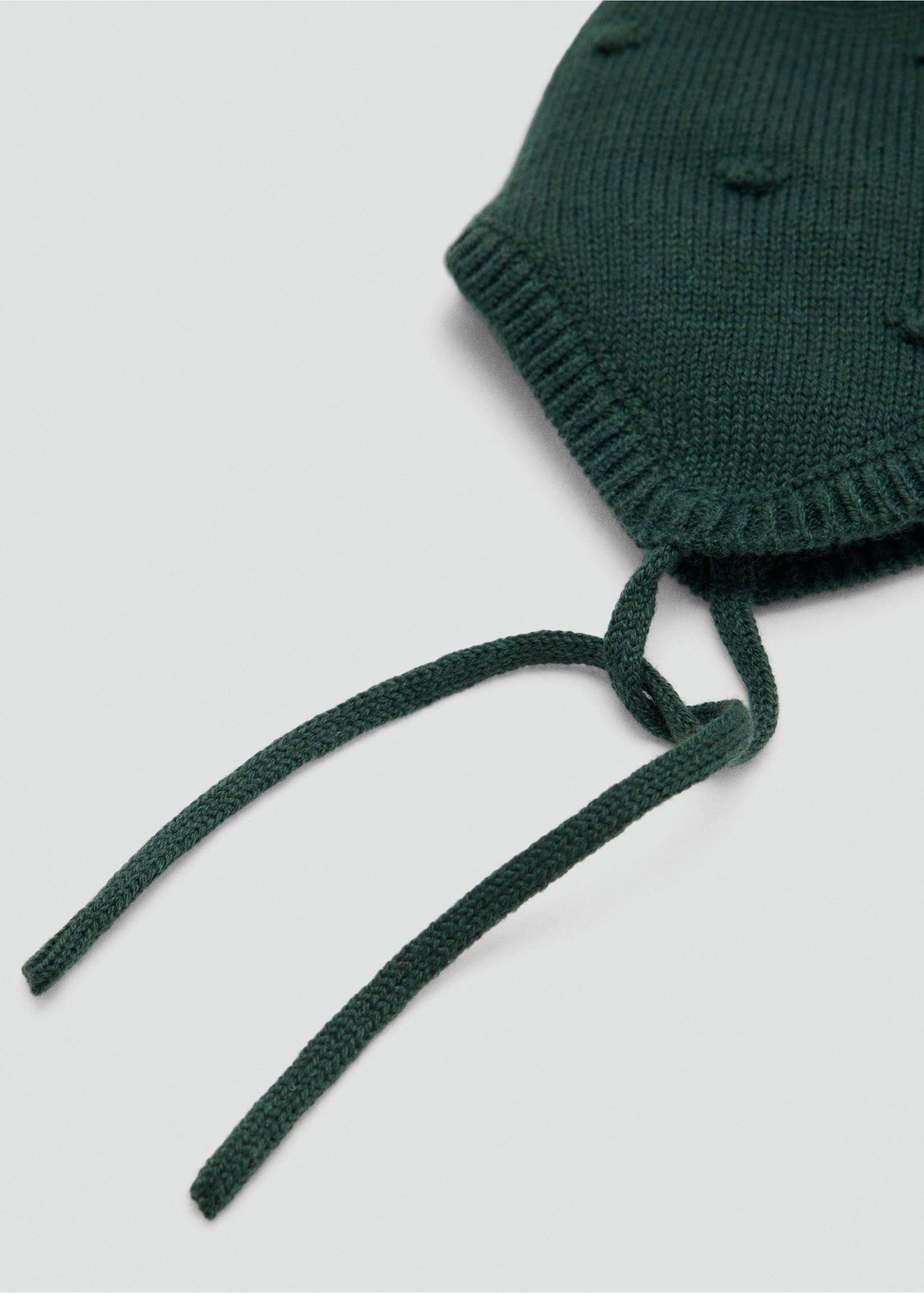 Dark green knit baby hat with bobbles and chin straps, Green. Ref: 37069215-00.