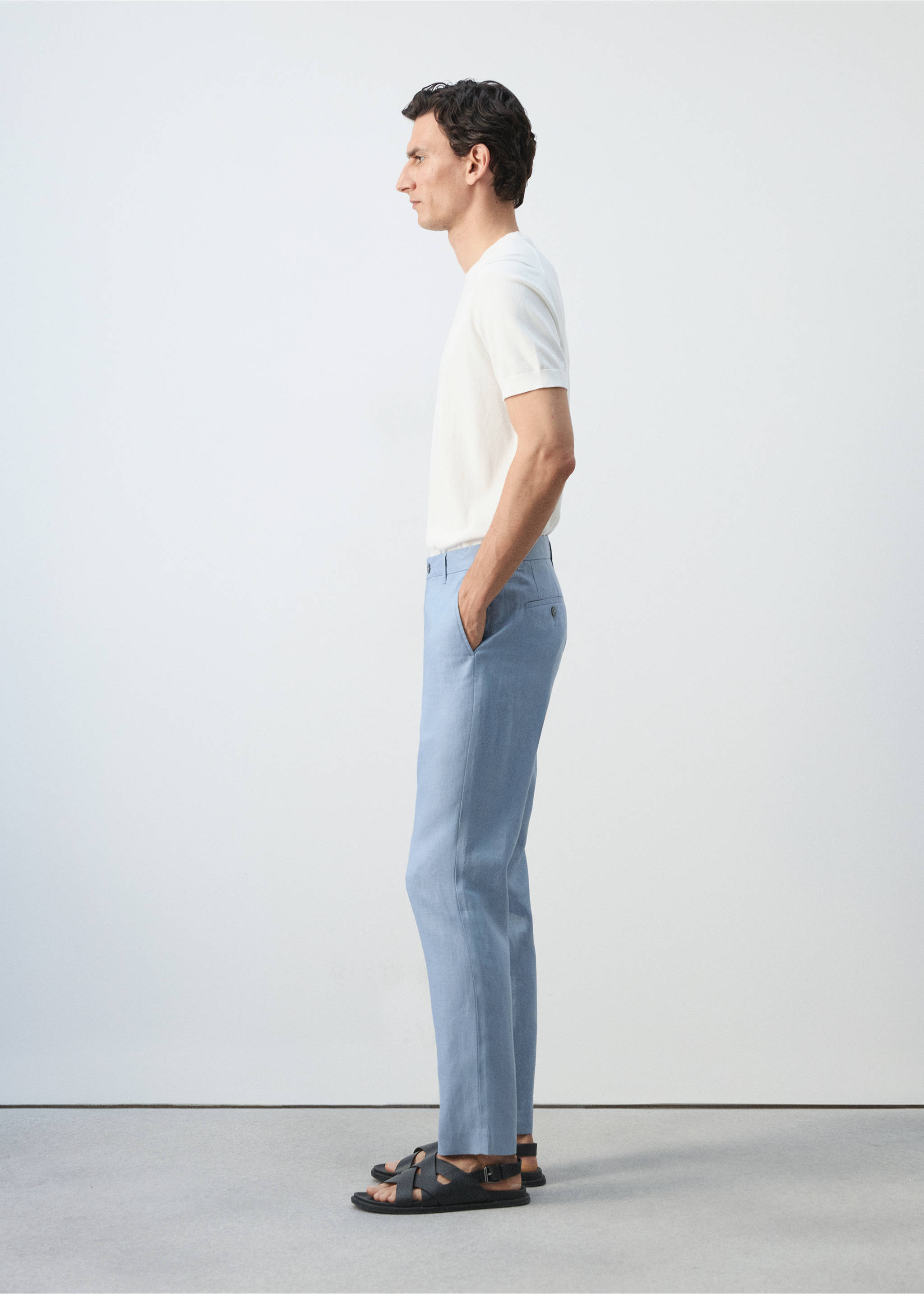 Pantalon 100 % lin slim fit - Détail de l'article 2, Bleu ciel. Ref: 37071330-00.