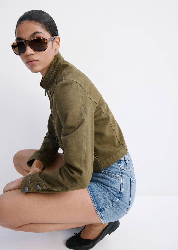 Straight-fit denim shorts — Medium Blue