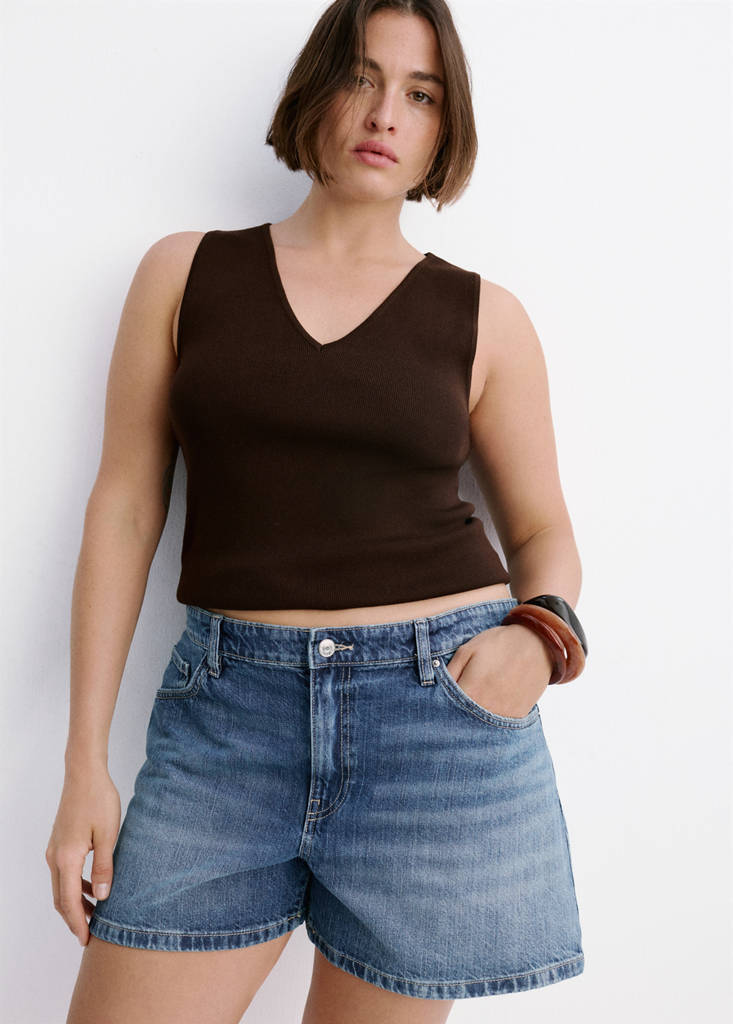 Straight-fit denim shorts — Medium Blue