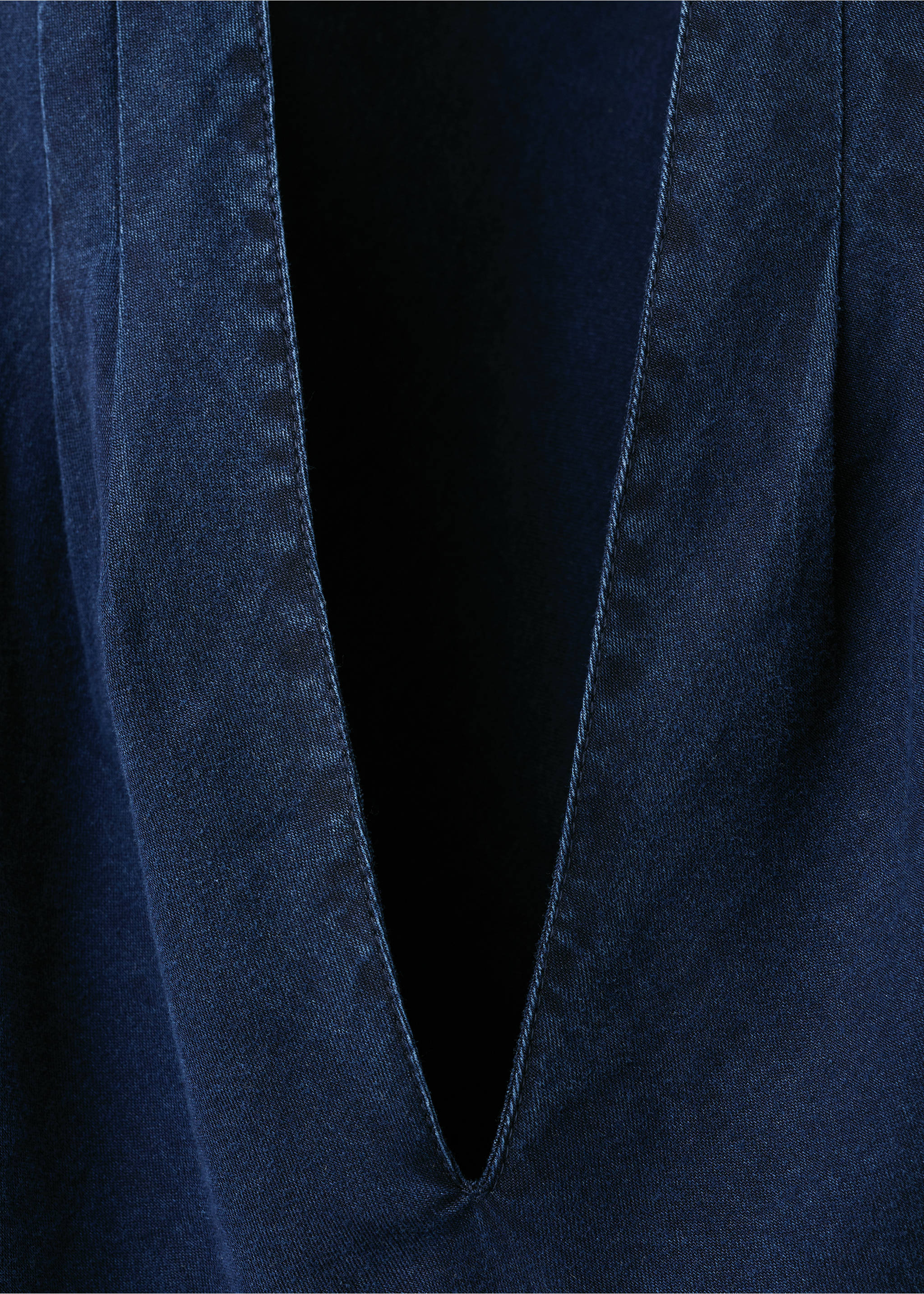 Asymmetrical low-cut lyocell top - Details of the article 0, Dark Blue. Ref: 37071347-00.