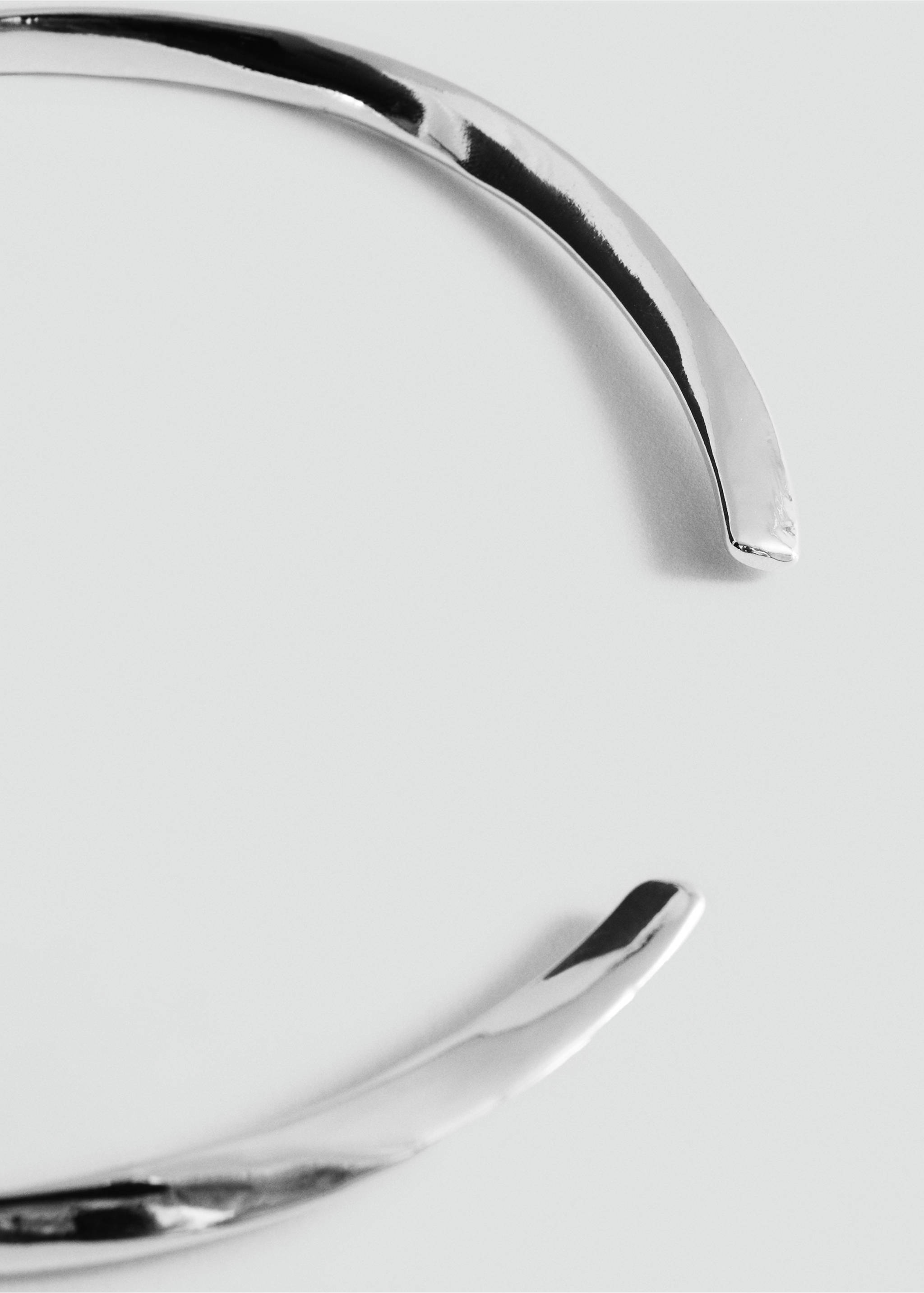 Rigid choker - Details of the article 1, Silver. Ref: 37071348-00.