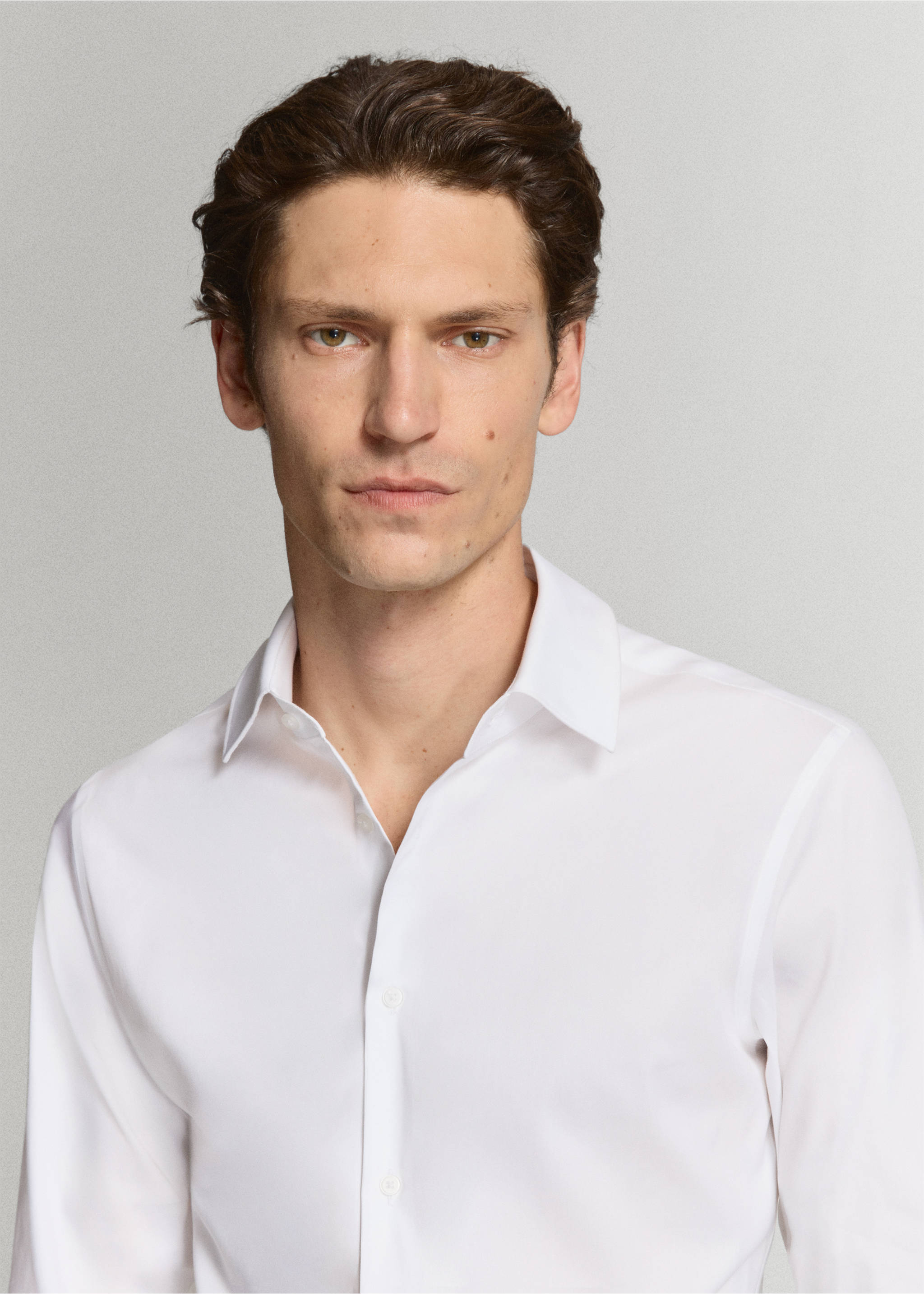 Super slim fit cotton stretch suit shirt - Details of the article 1, White. Ref: 37071355-00.