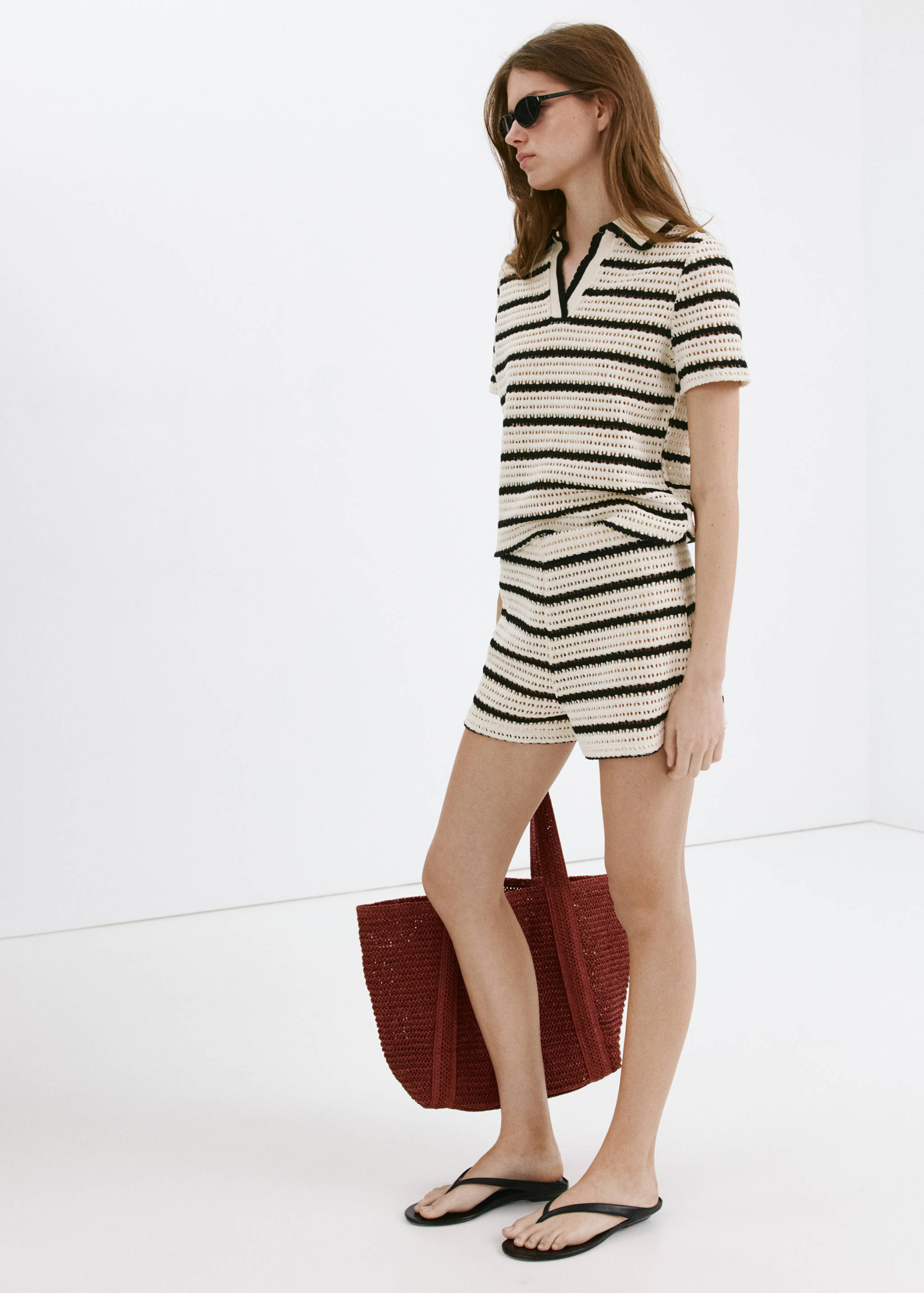Striped crochet shorts - General plane