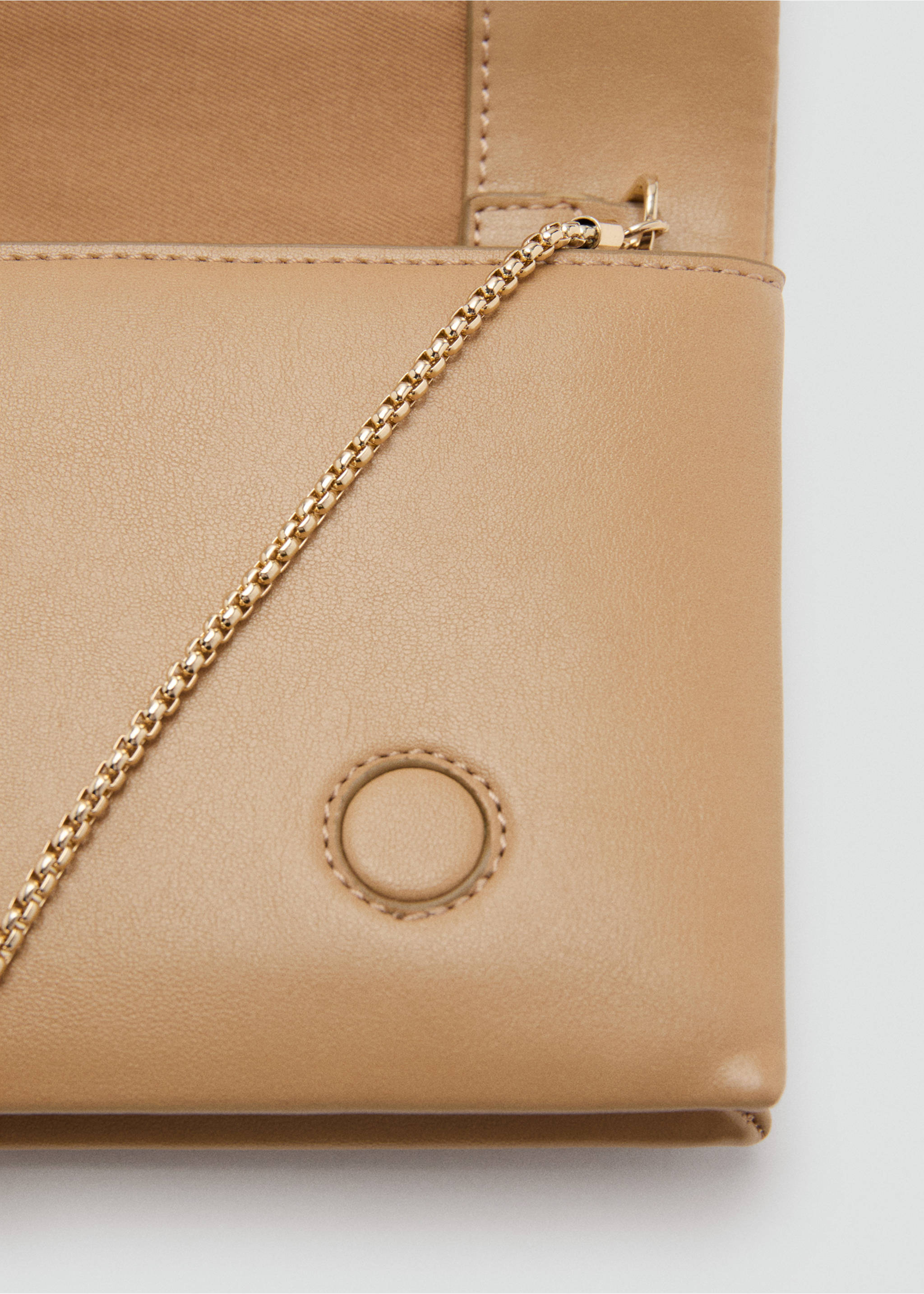 Small crossbody bag - Details of the article 1, Ochre. Ref: 37071362-00.