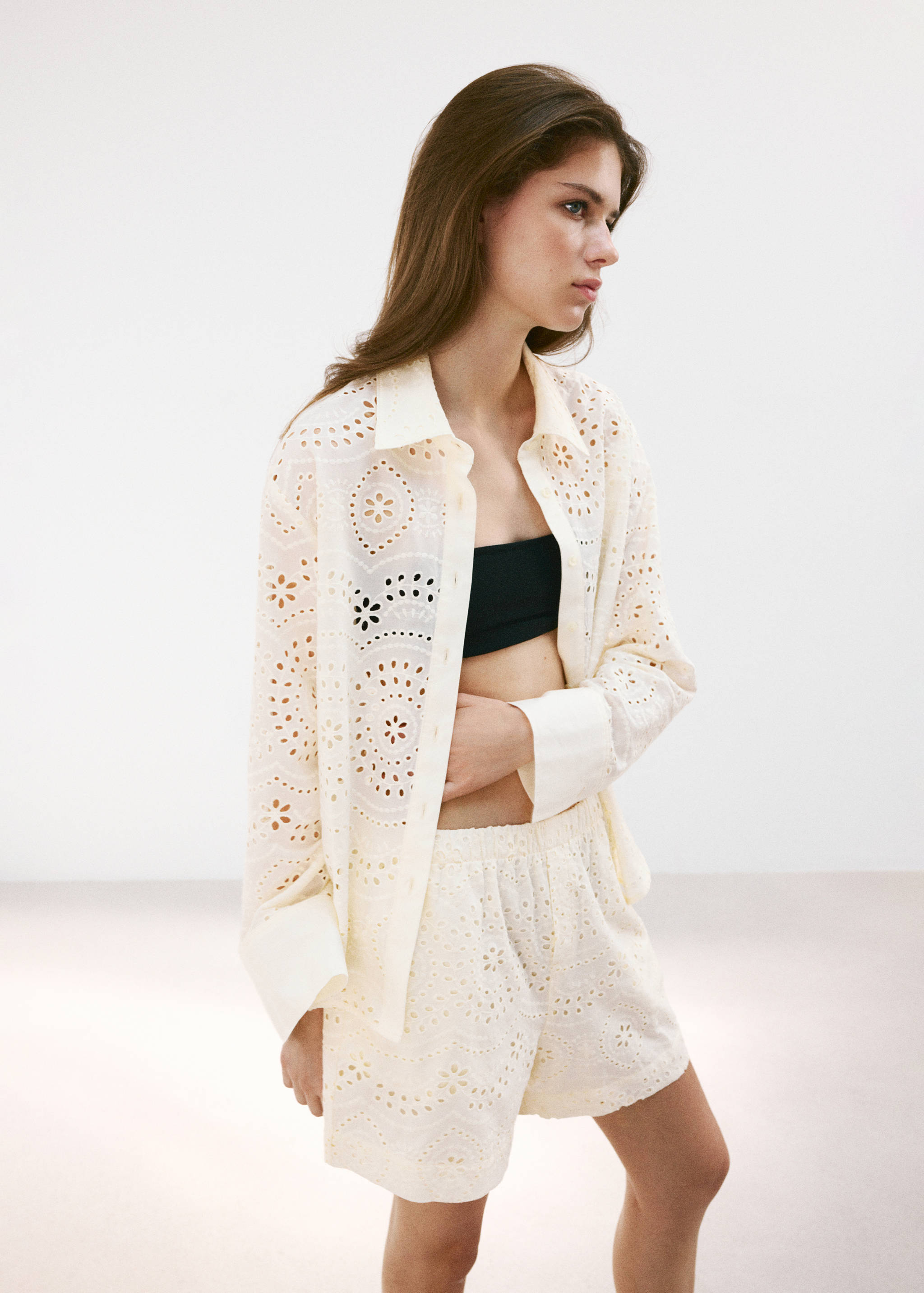 Cotton shirt with broderie anglaise embroidery - Details of the article 3
