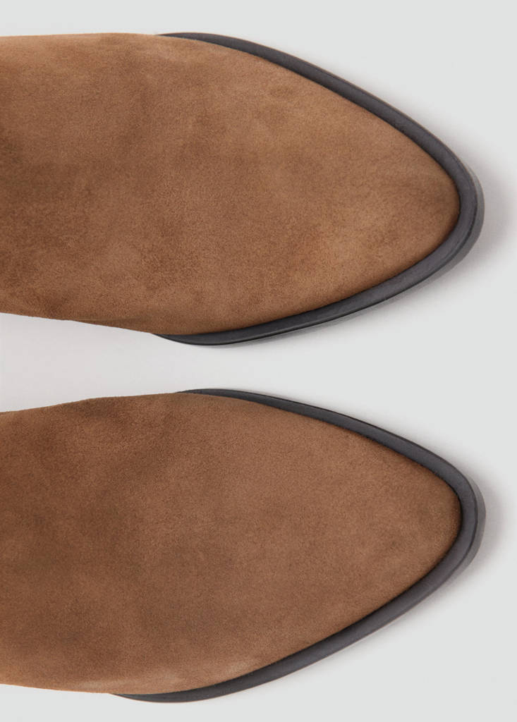 Heel suede ankle boot — Medium Brown