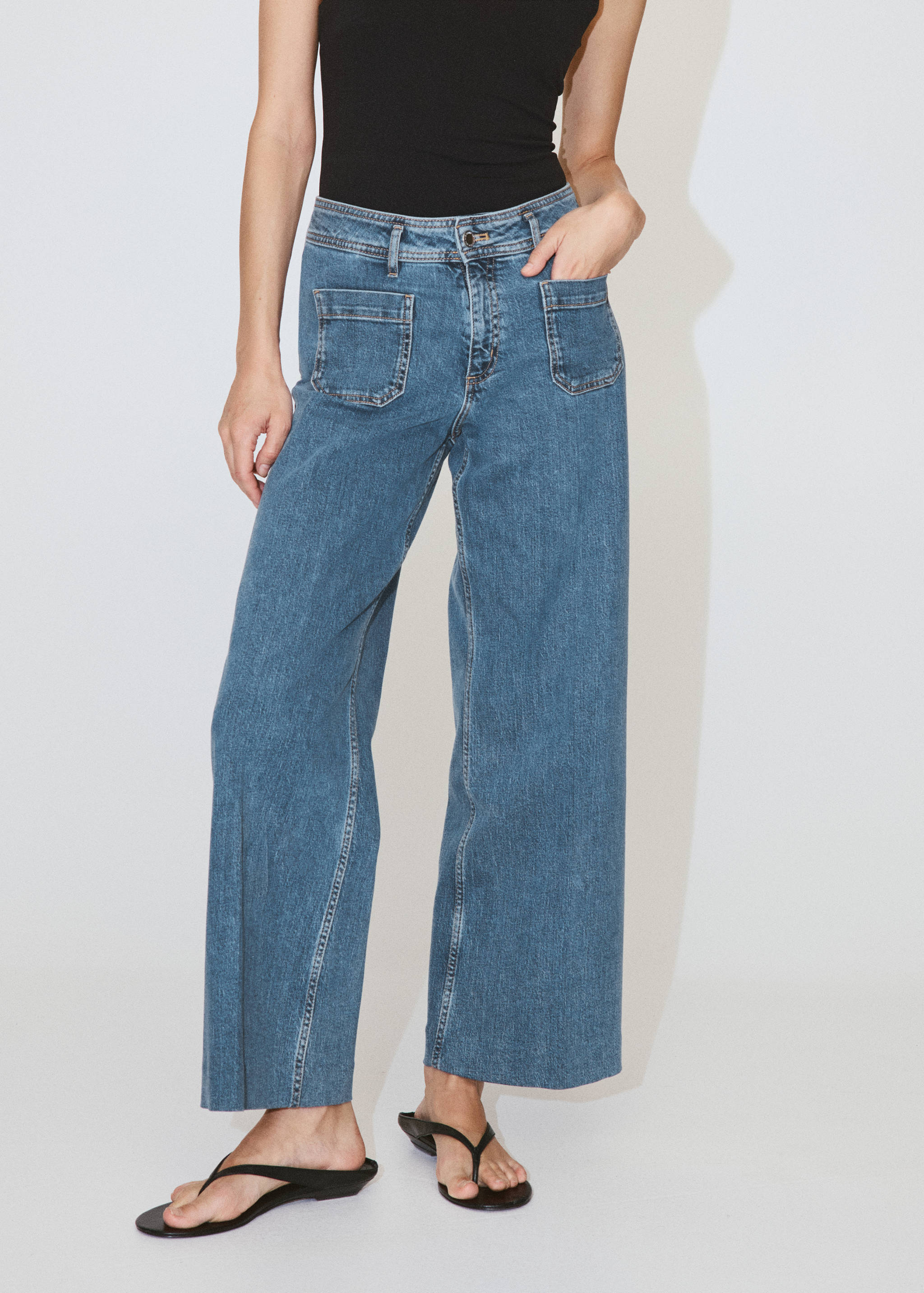 Jean large taille haute - Plan moyen
