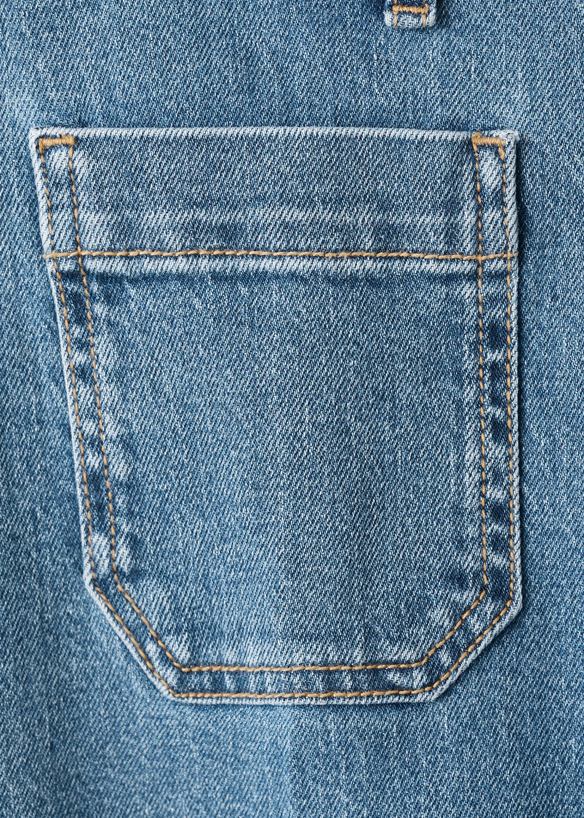 Wide-leg patch pocket jeans — Medium Blue