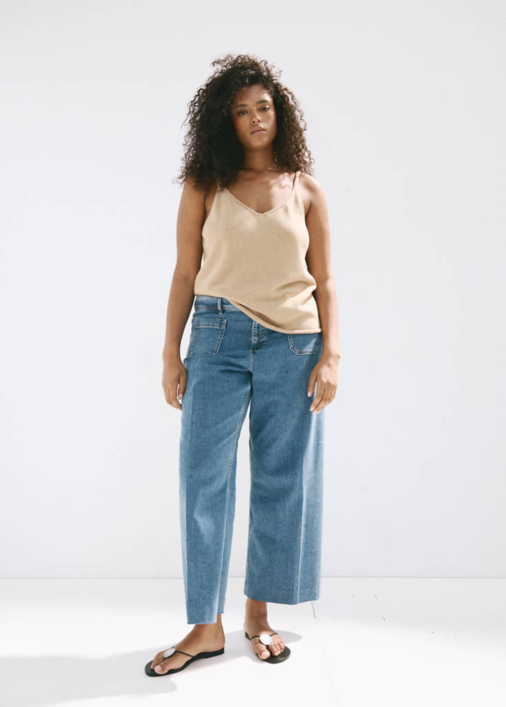 Wide-leg patch pocket jeans — Medium Blue