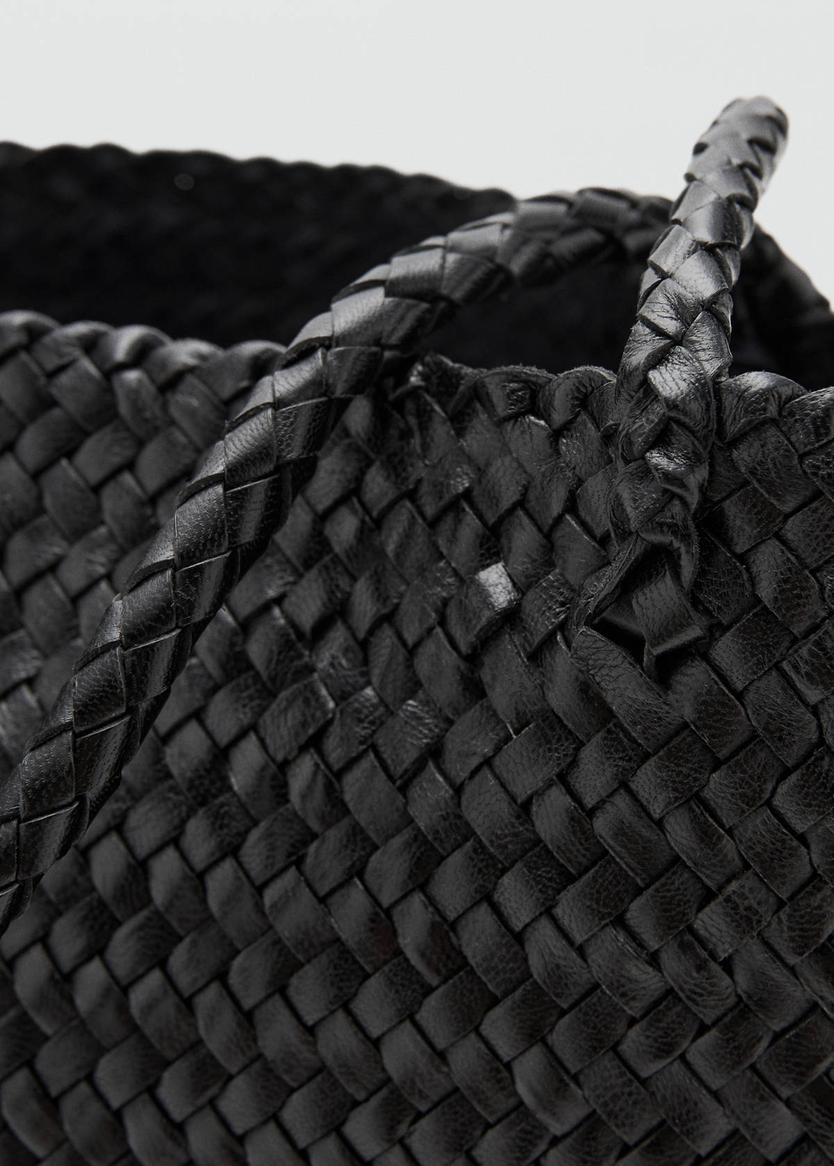 Braided leather shopper bag — Black