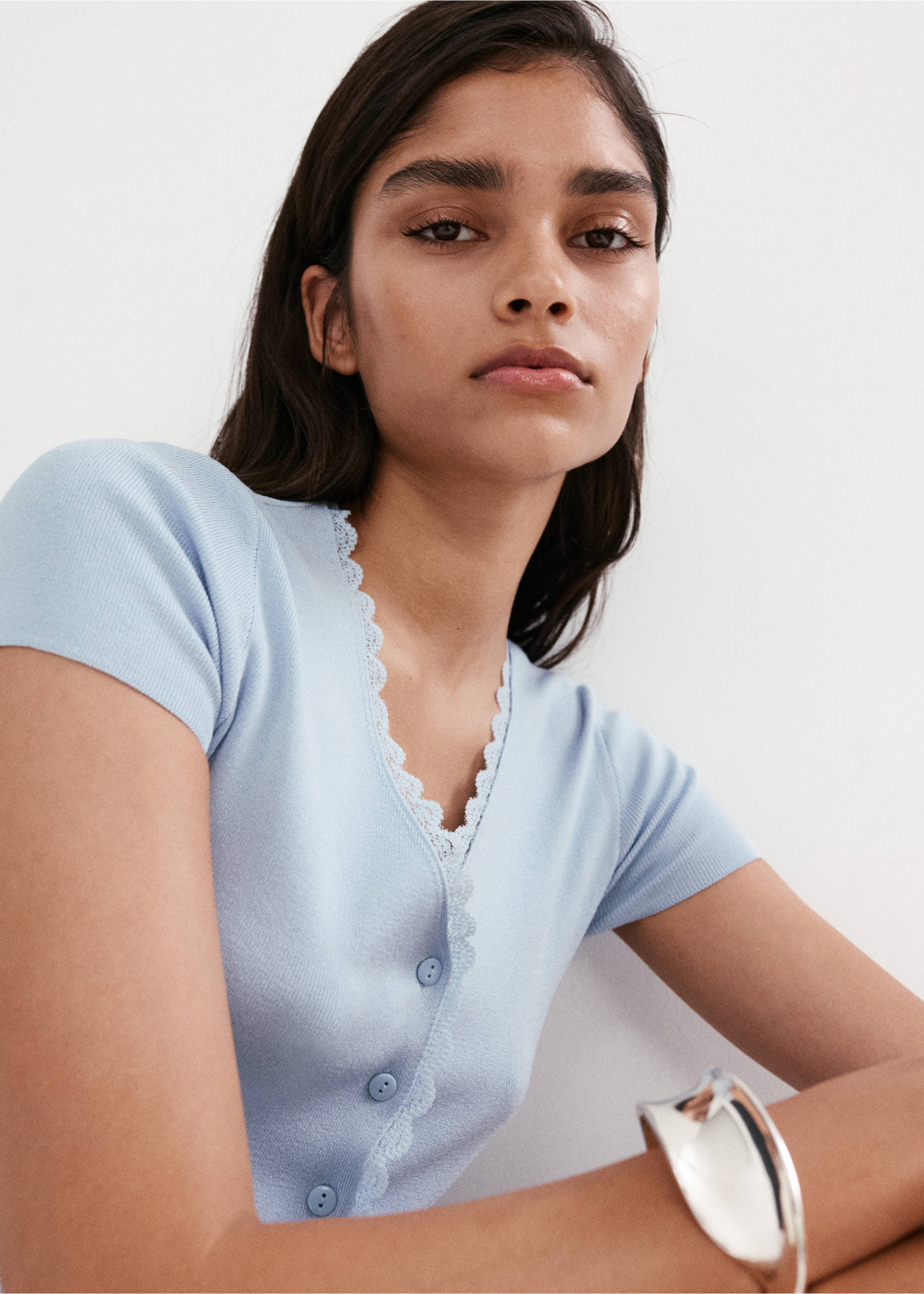 Fine-knit cardigan - Details of the article 1, Sky Blue. Ref: 37071377-00.
