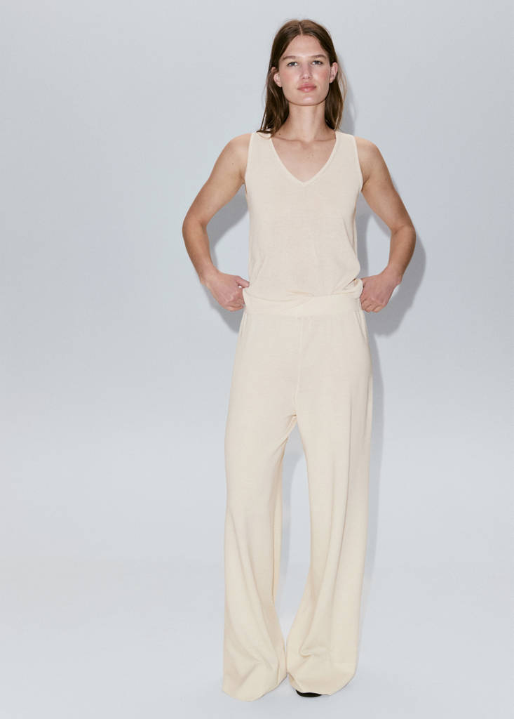 Straight-fit trousers with elastic waist — Sand