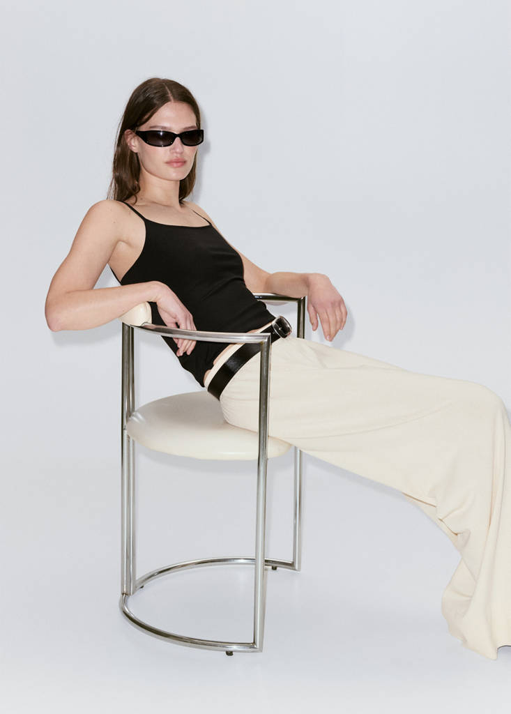 Straight-fit trousers with elastic waist — Sand